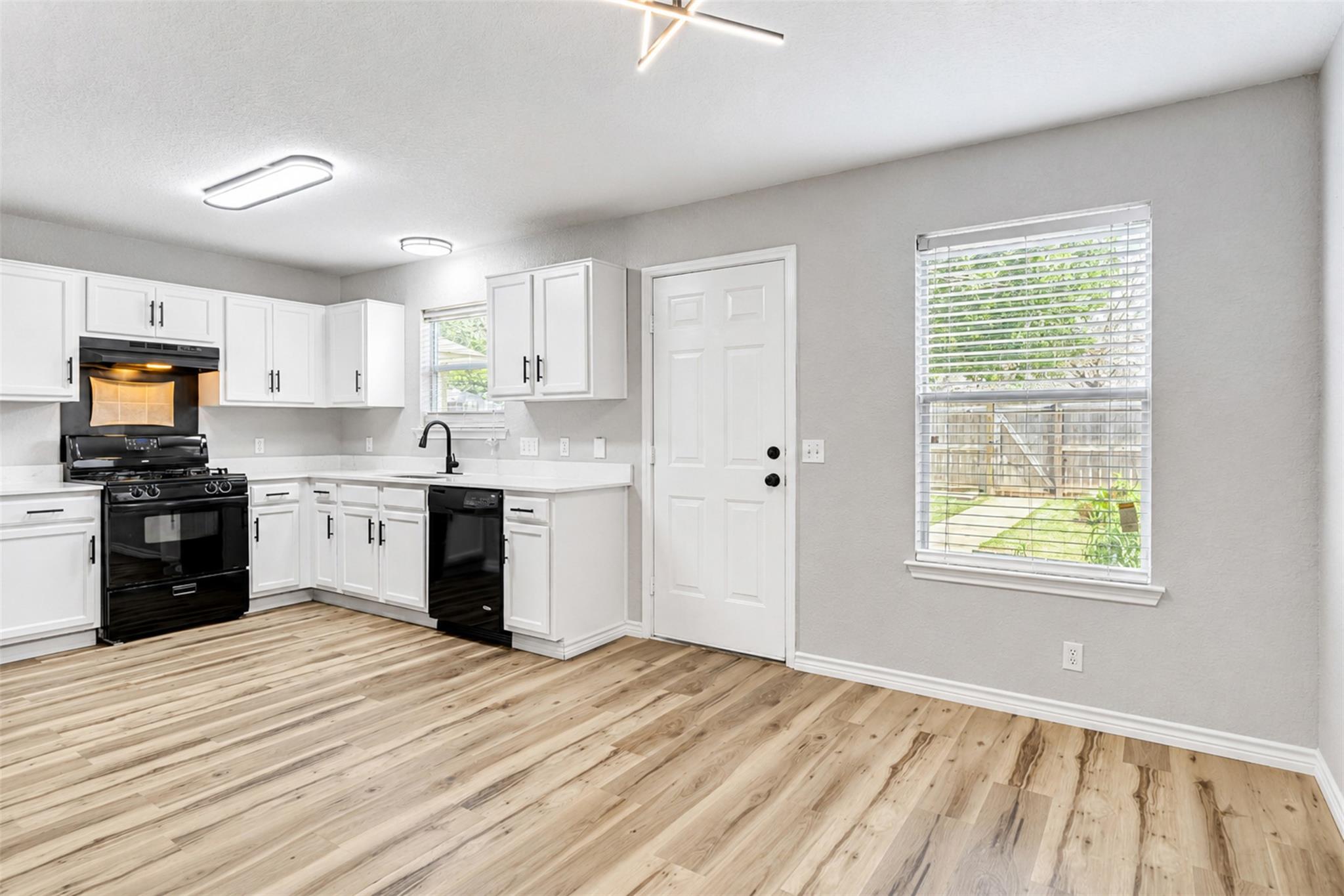 4523 Secure LN