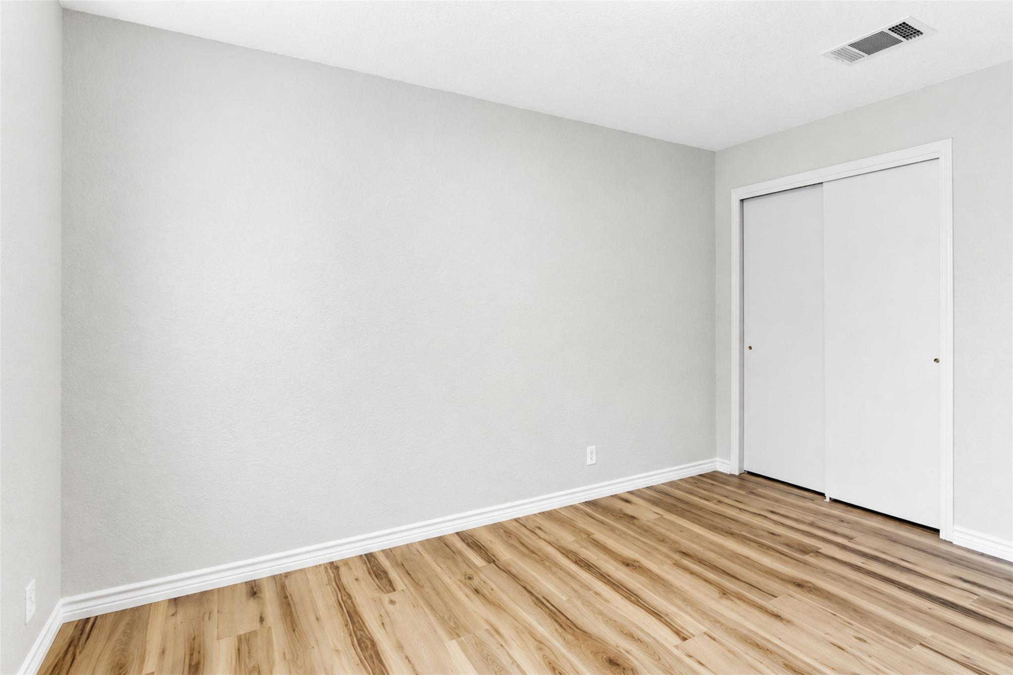 4523 Secure LN