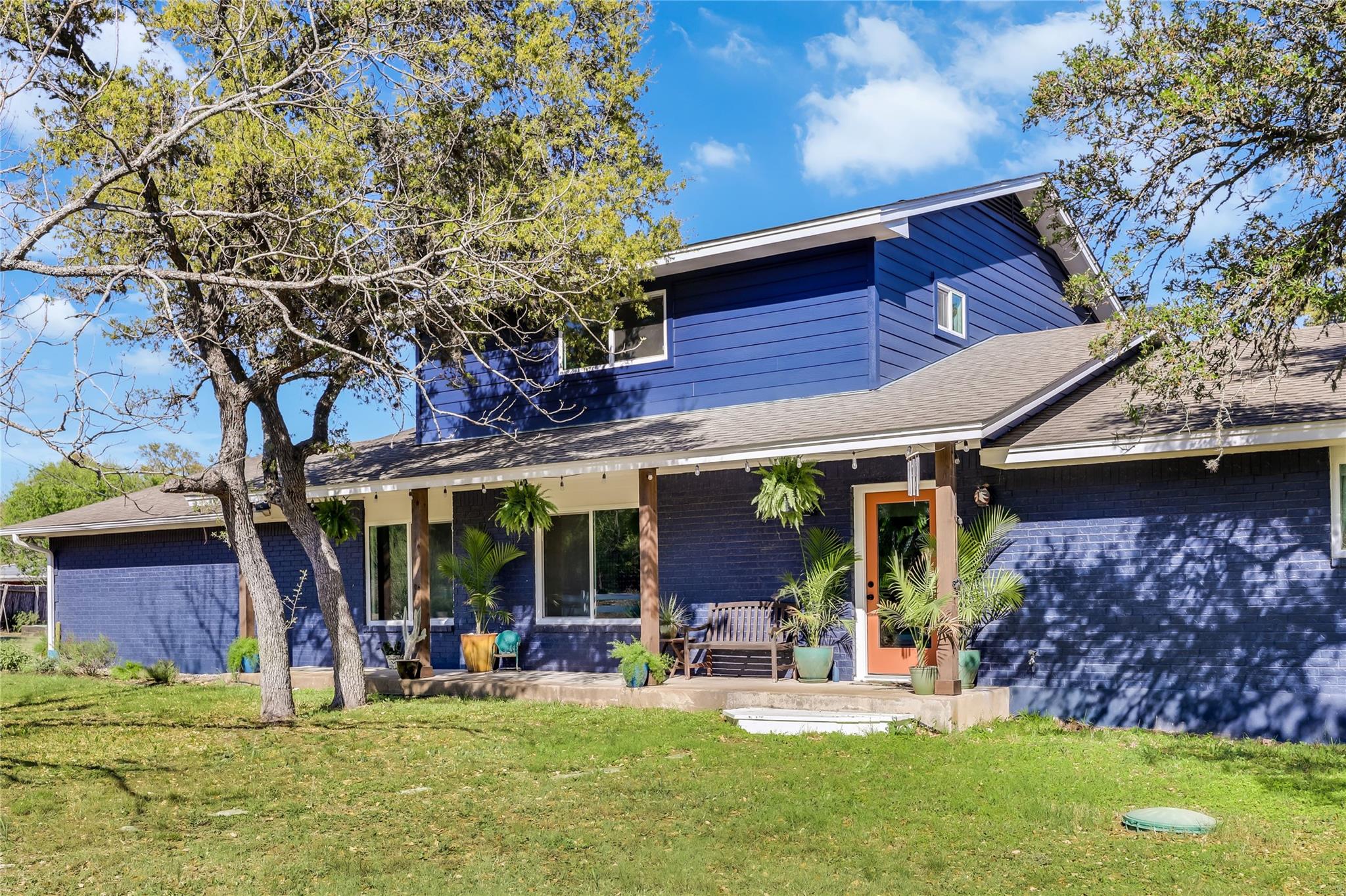 10133 Oliver DR