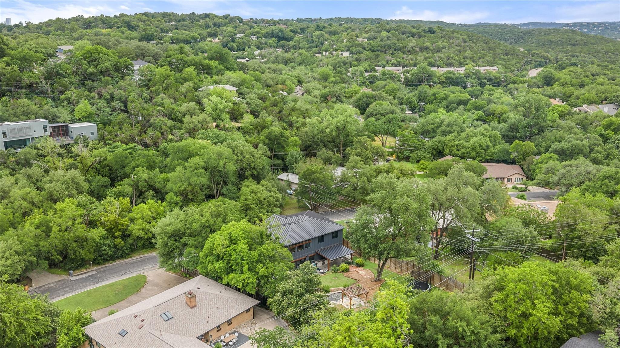 3610 Hillbrook DR