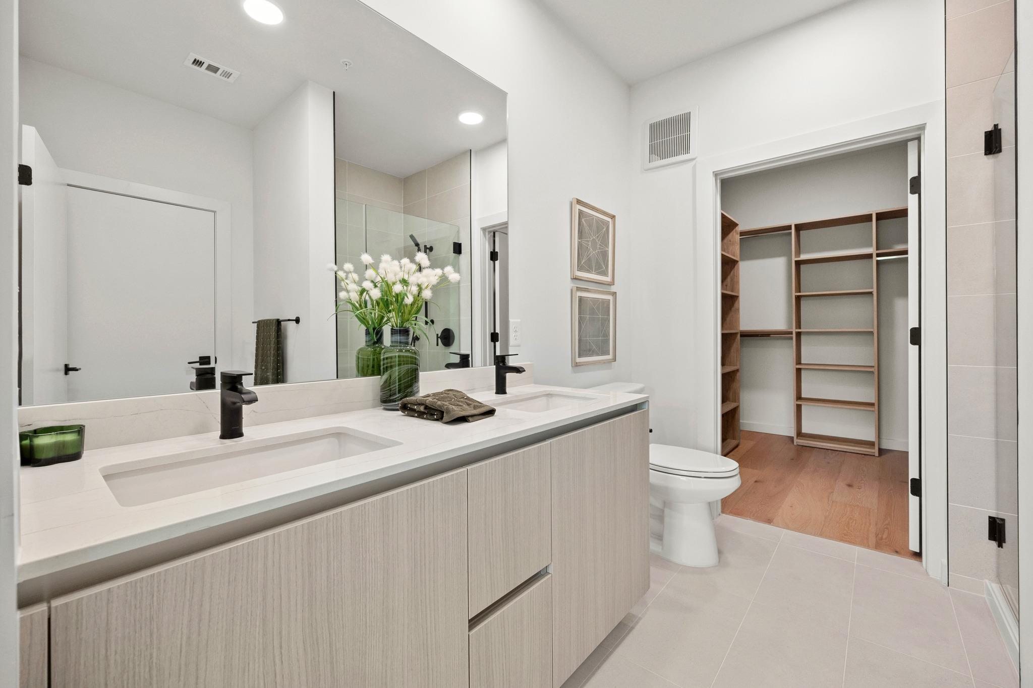 2209 S 1st ST # 216