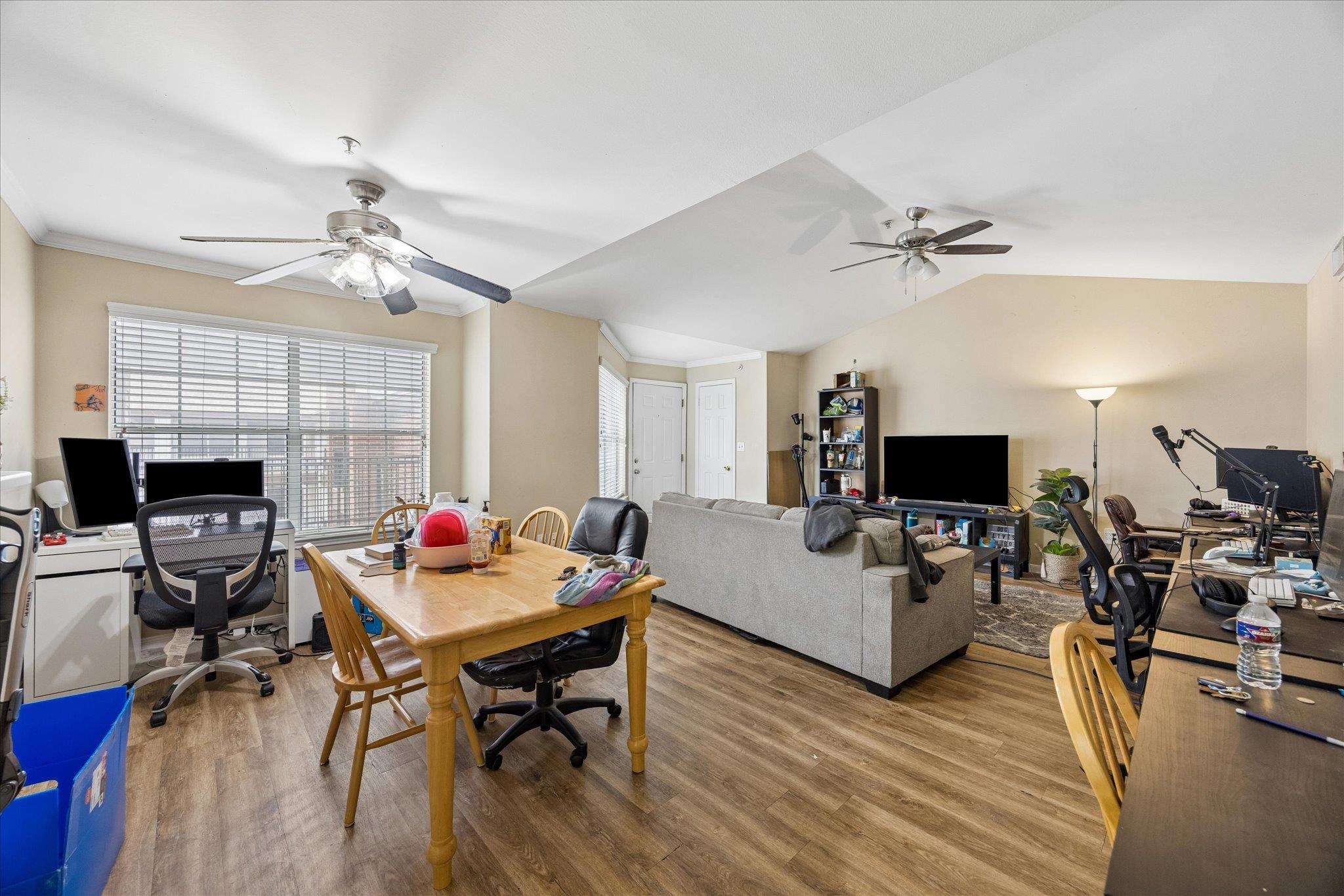 501 W 26th ST # 306