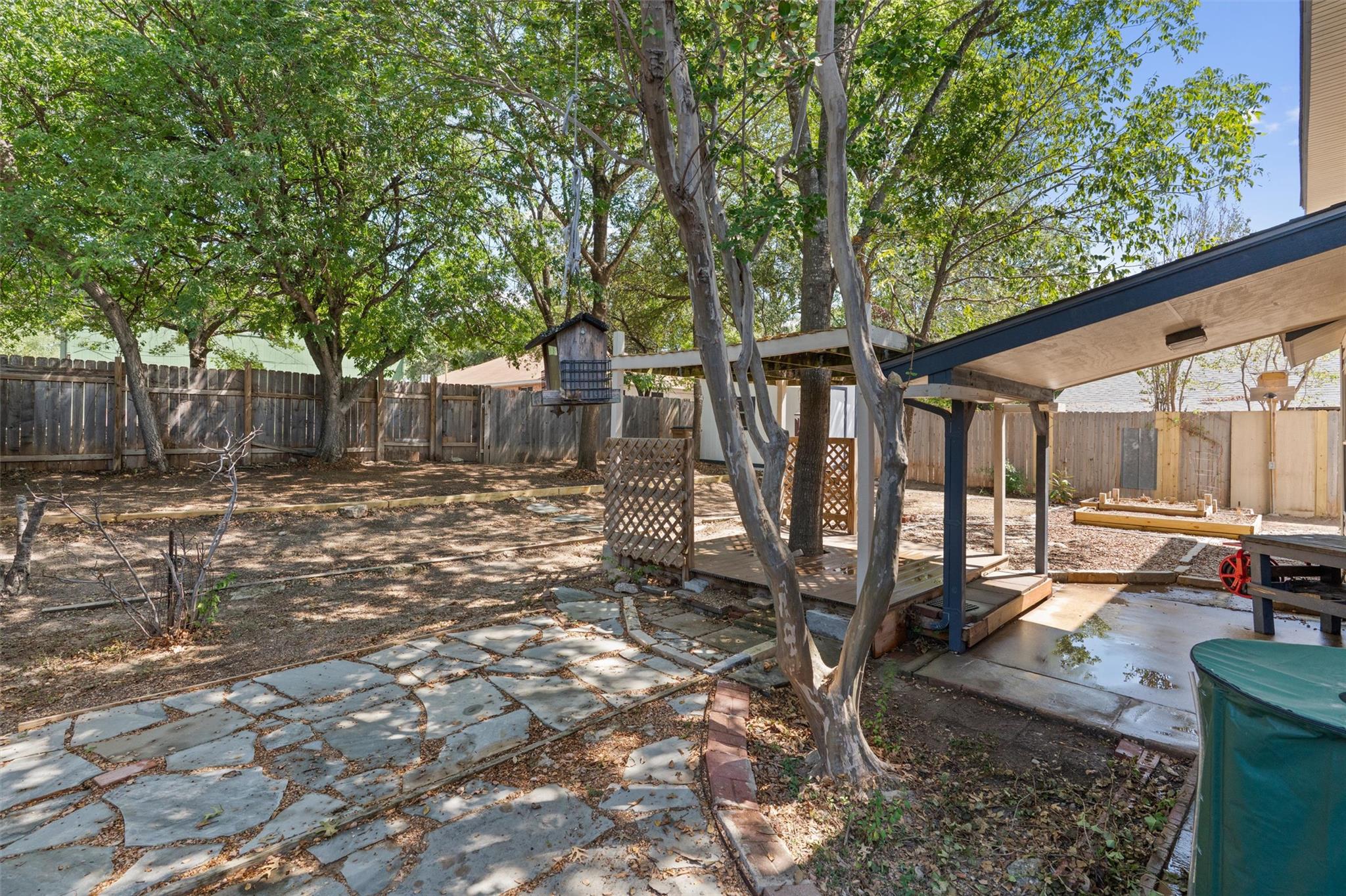 12319 Yarmont WAY