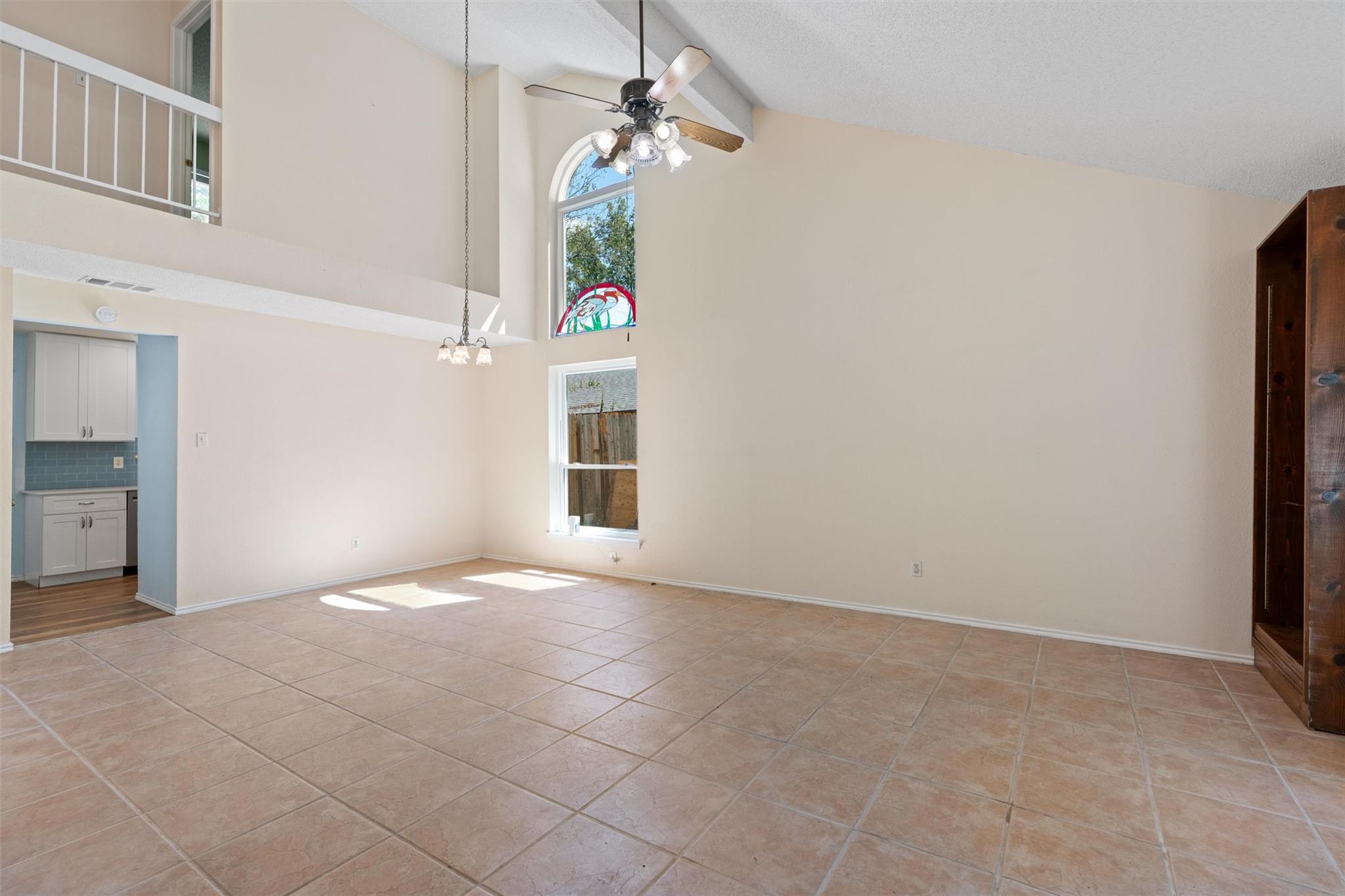 12319 Yarmont WAY