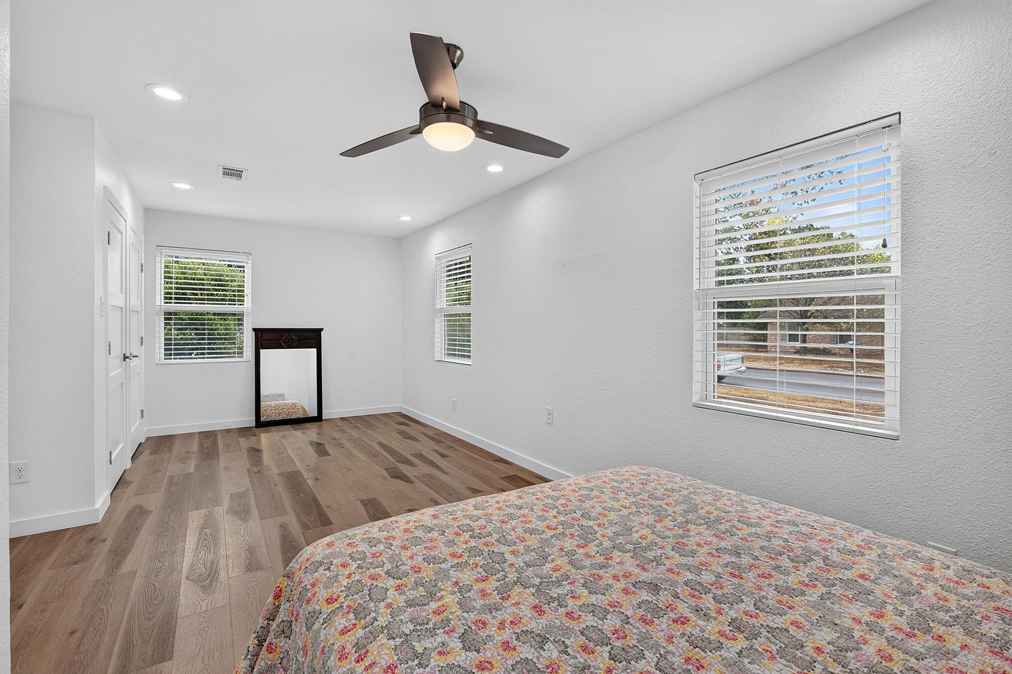 204 Chippendale Ave