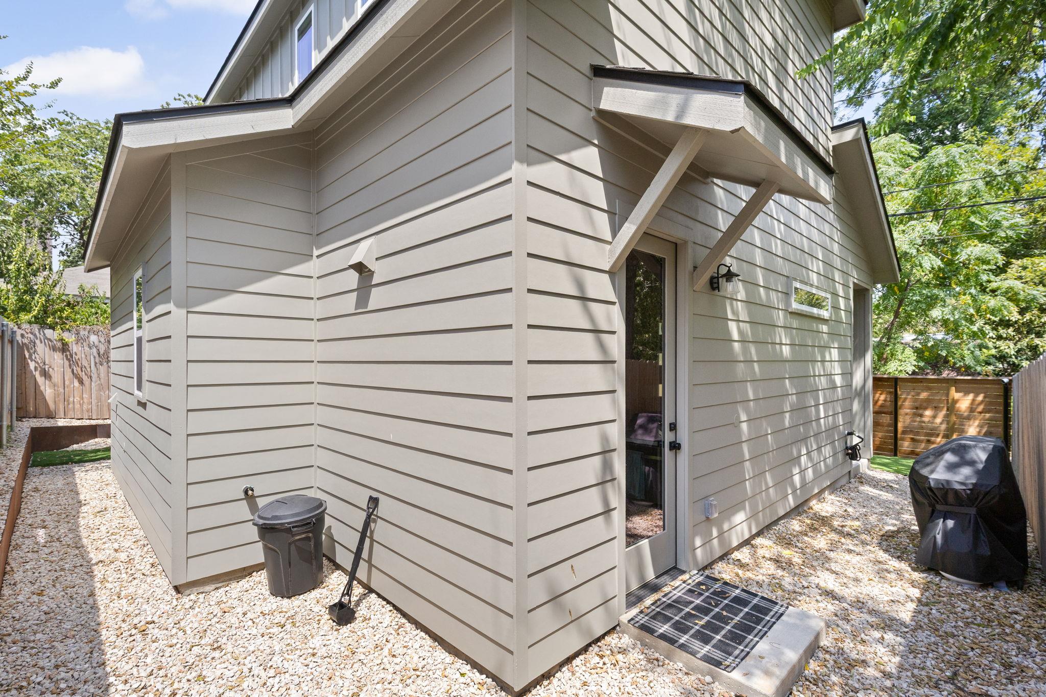 1809 Maple Ave # 2