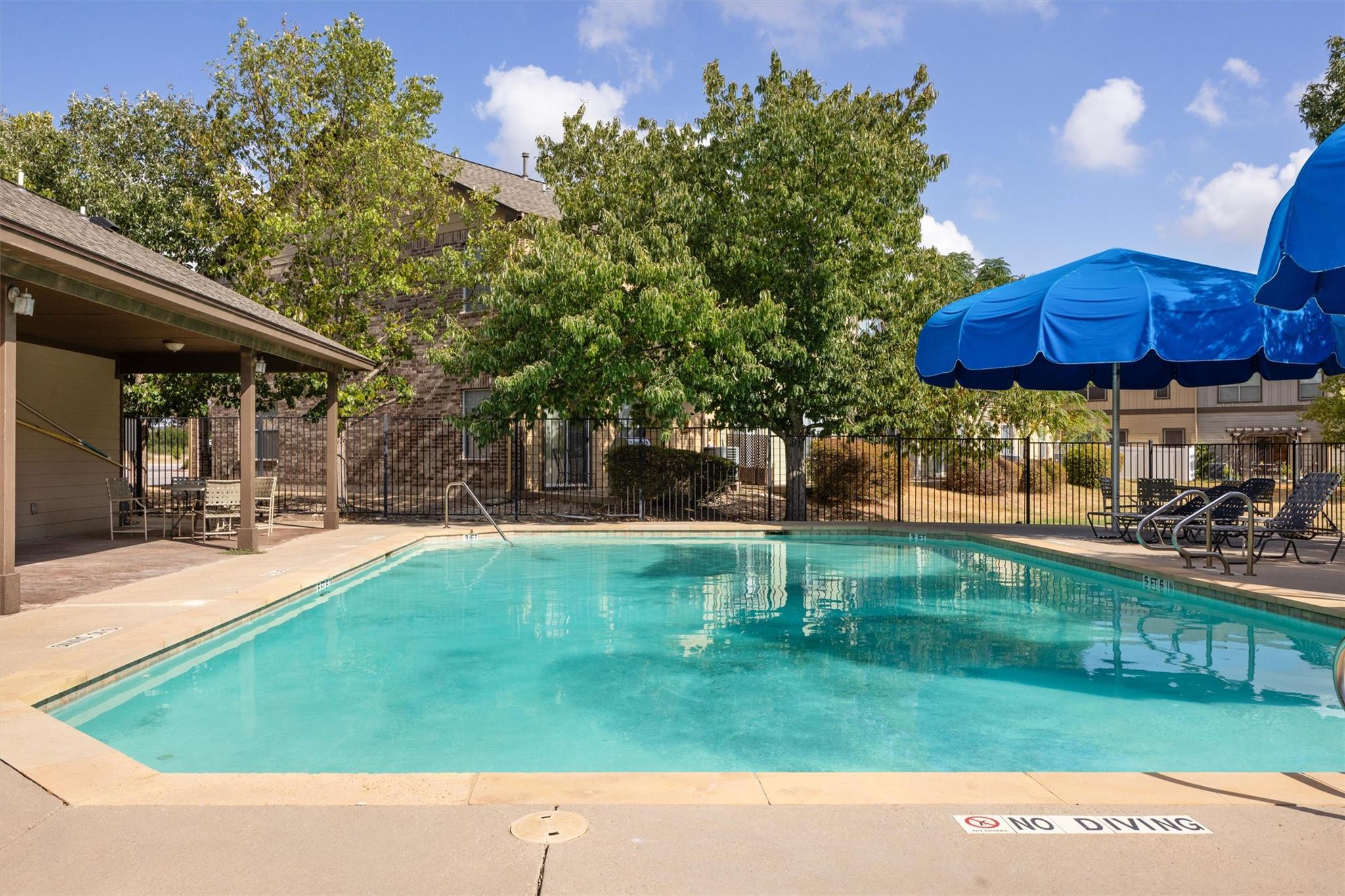 1900 Little Elm TRL # 75