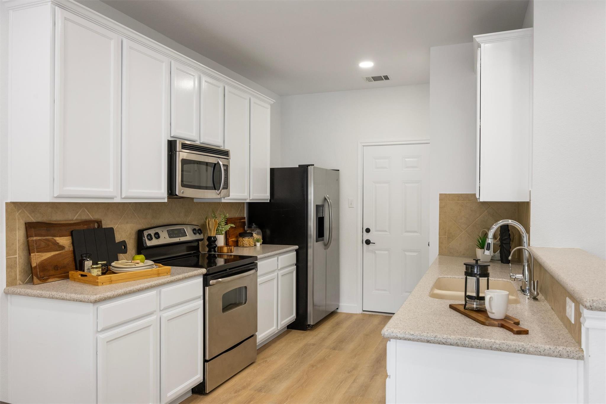 1900 Little Elm TRL # 75