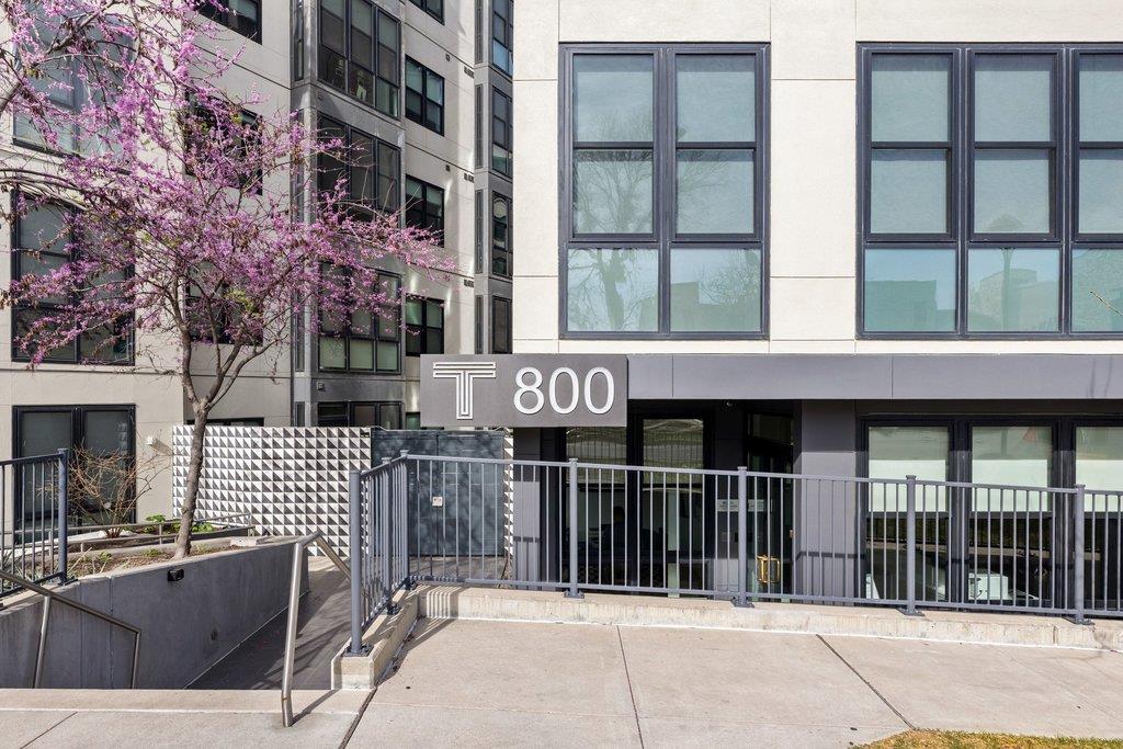 800 Embassy DR # 413
