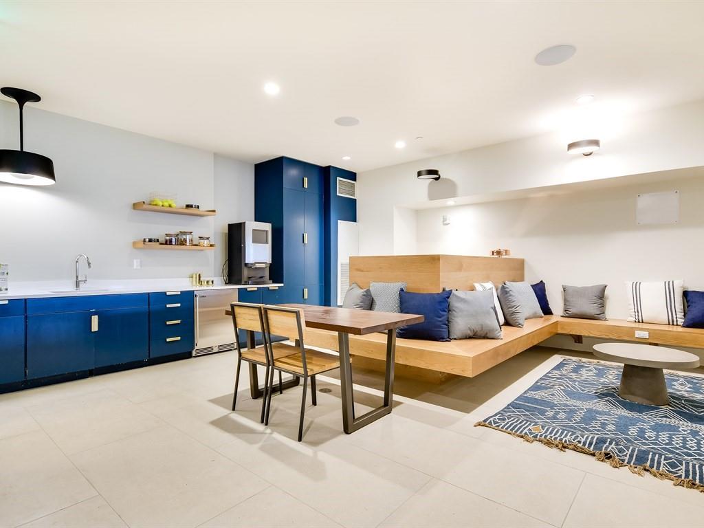 501 West Ave # 3404