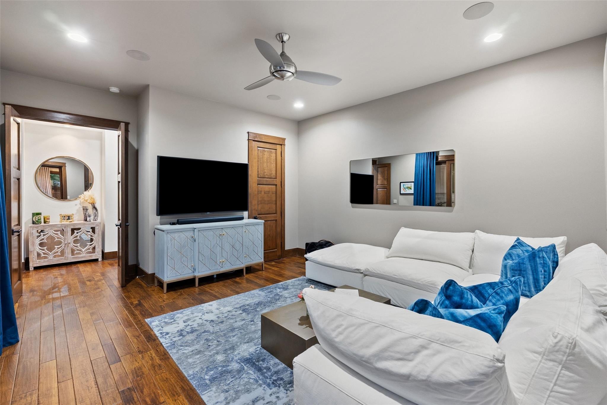 18416 Flagler DR