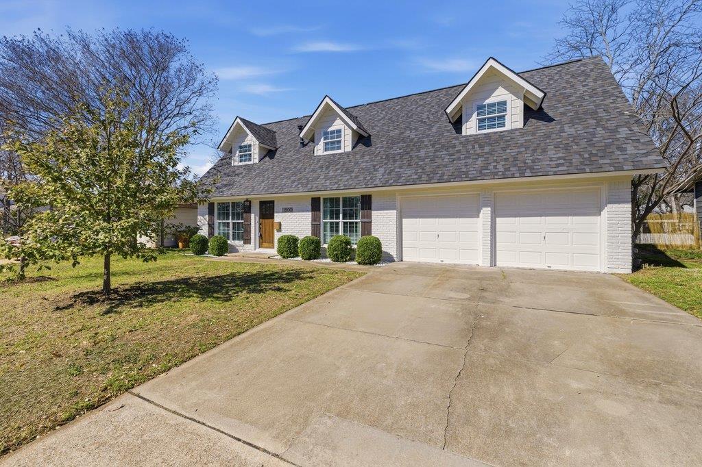 8100 Stillwood LN
