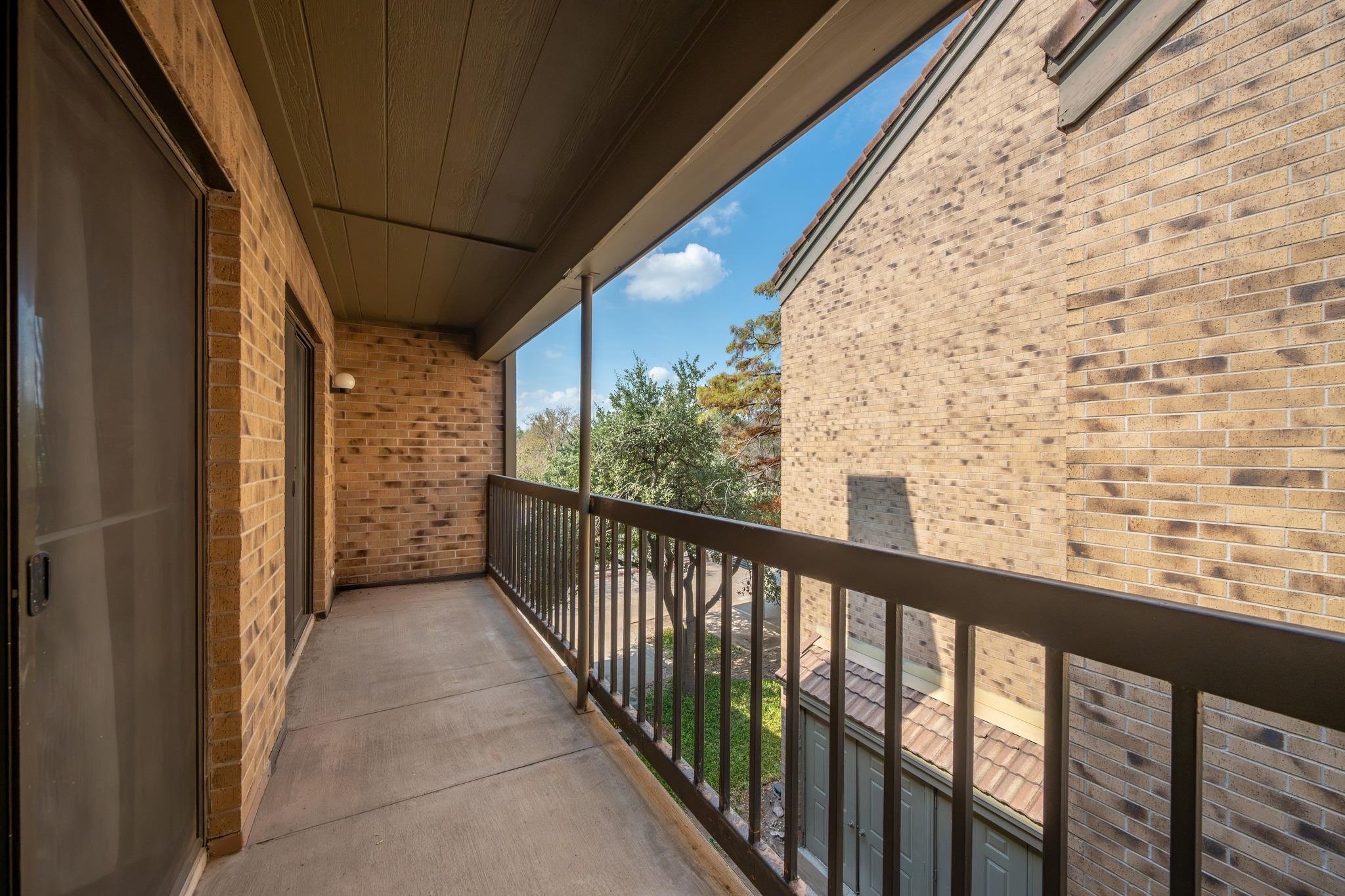 8888 Tallwood DR # 1306