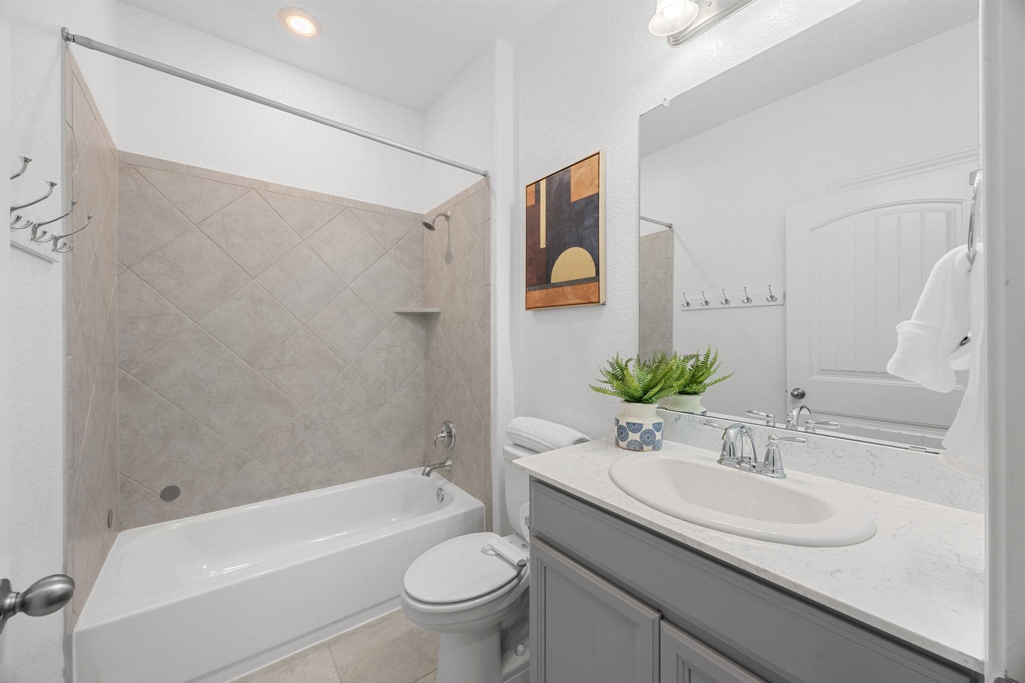 5501 La Canada WAY