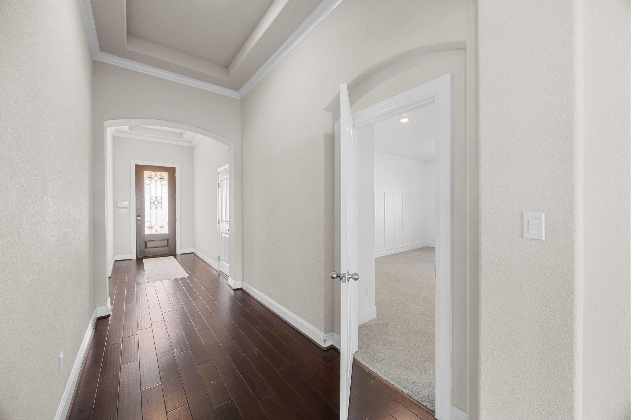 5501 La Canada WAY