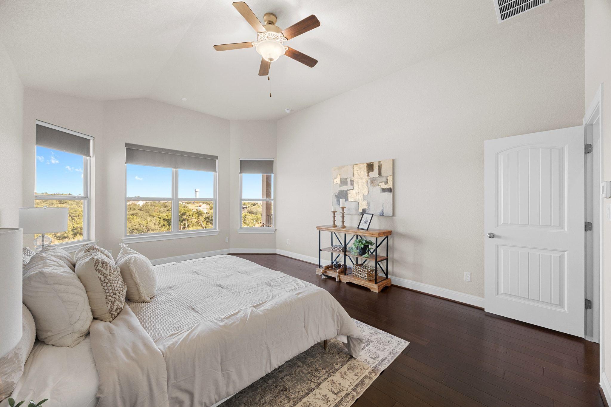 5501 La Canada WAY