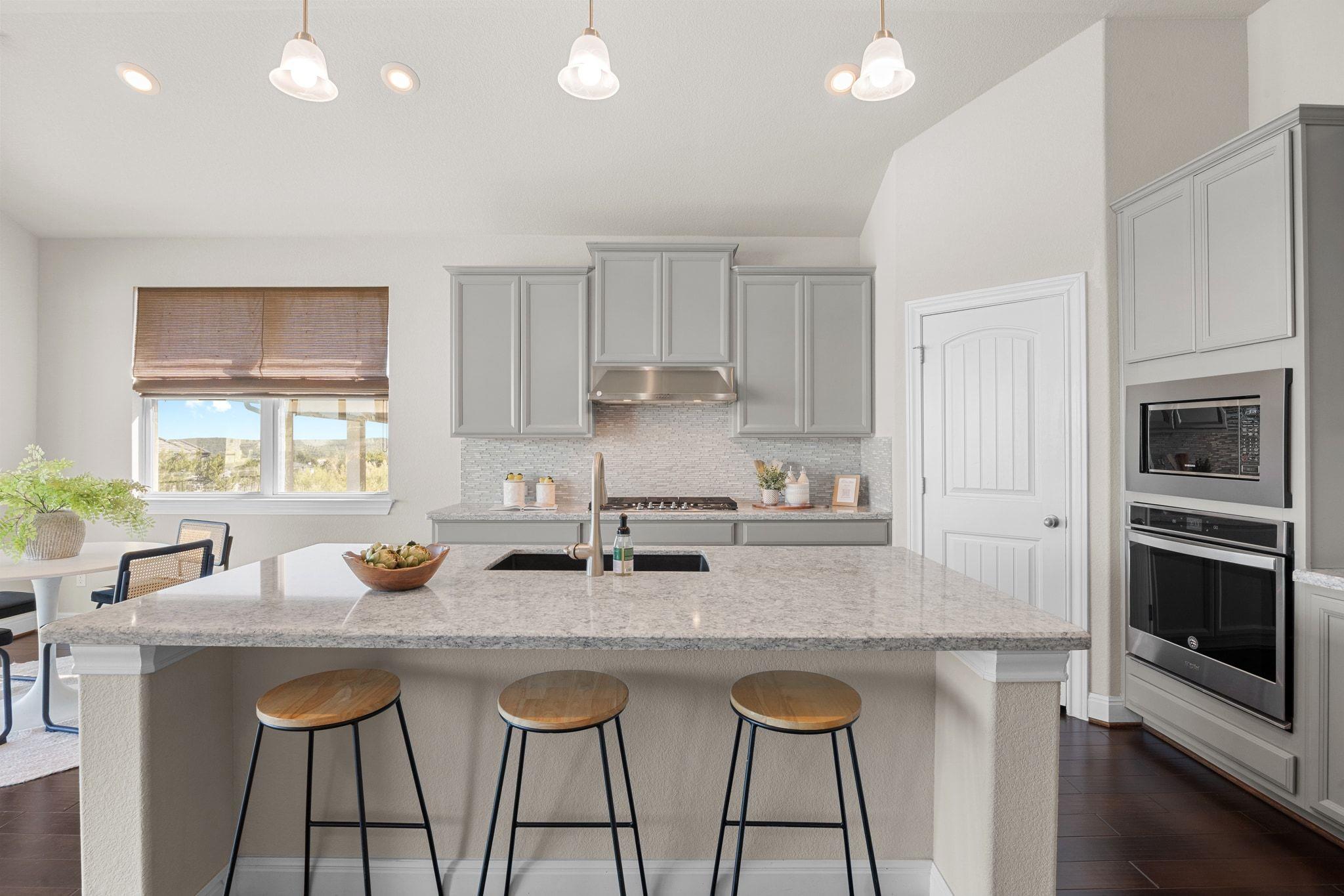 5501 La Canada WAY