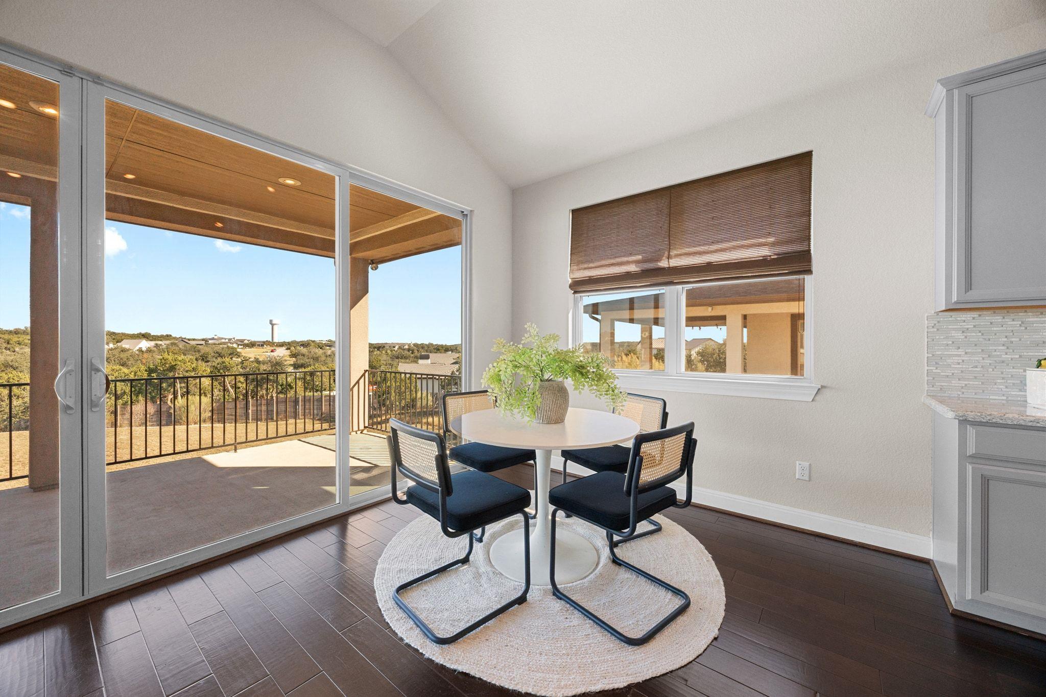 5501 La Canada WAY