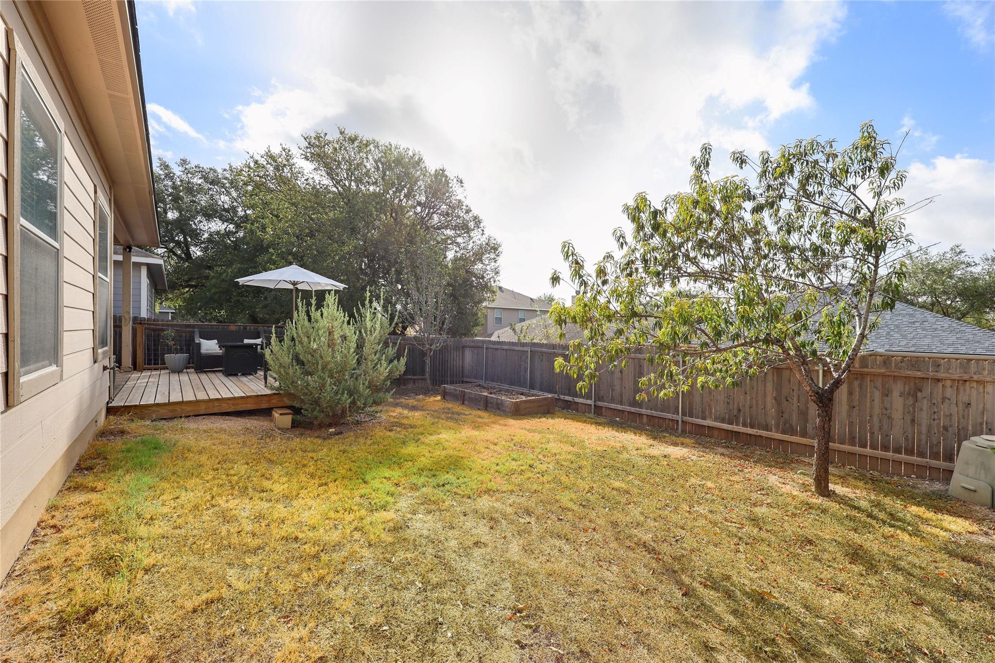 2103 Charlotte Estates DR
