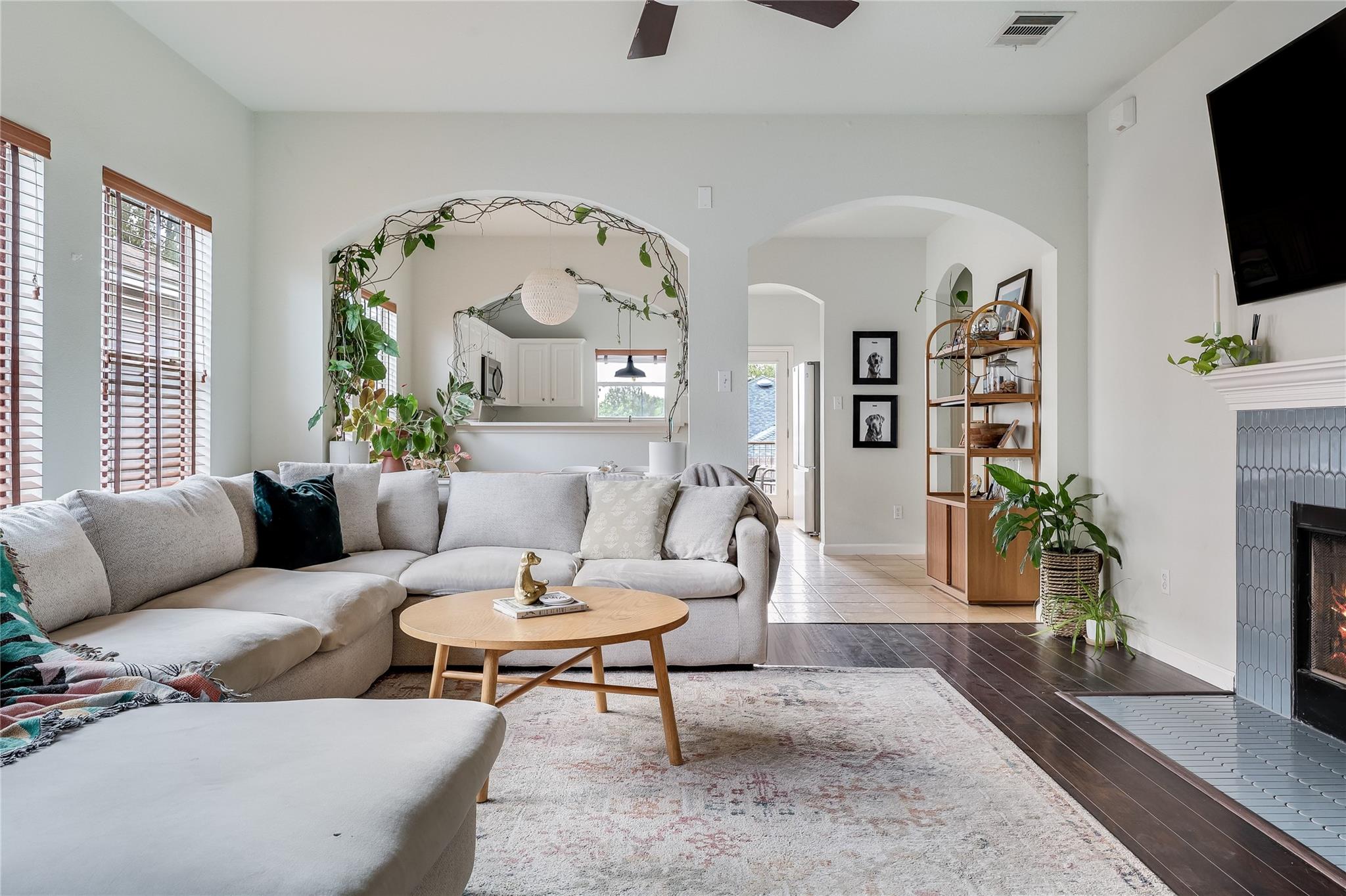2103 Charlotte Estates DR