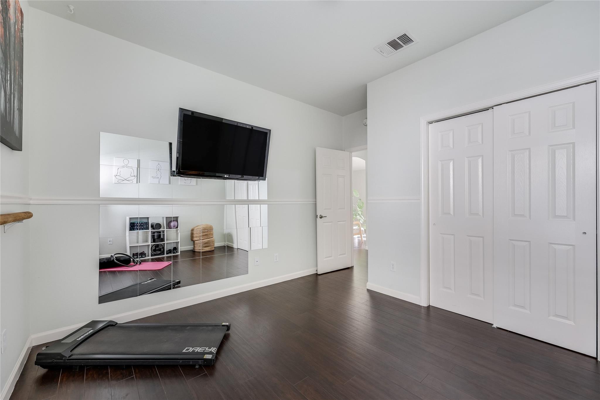 2103 Charlotte Estates DR