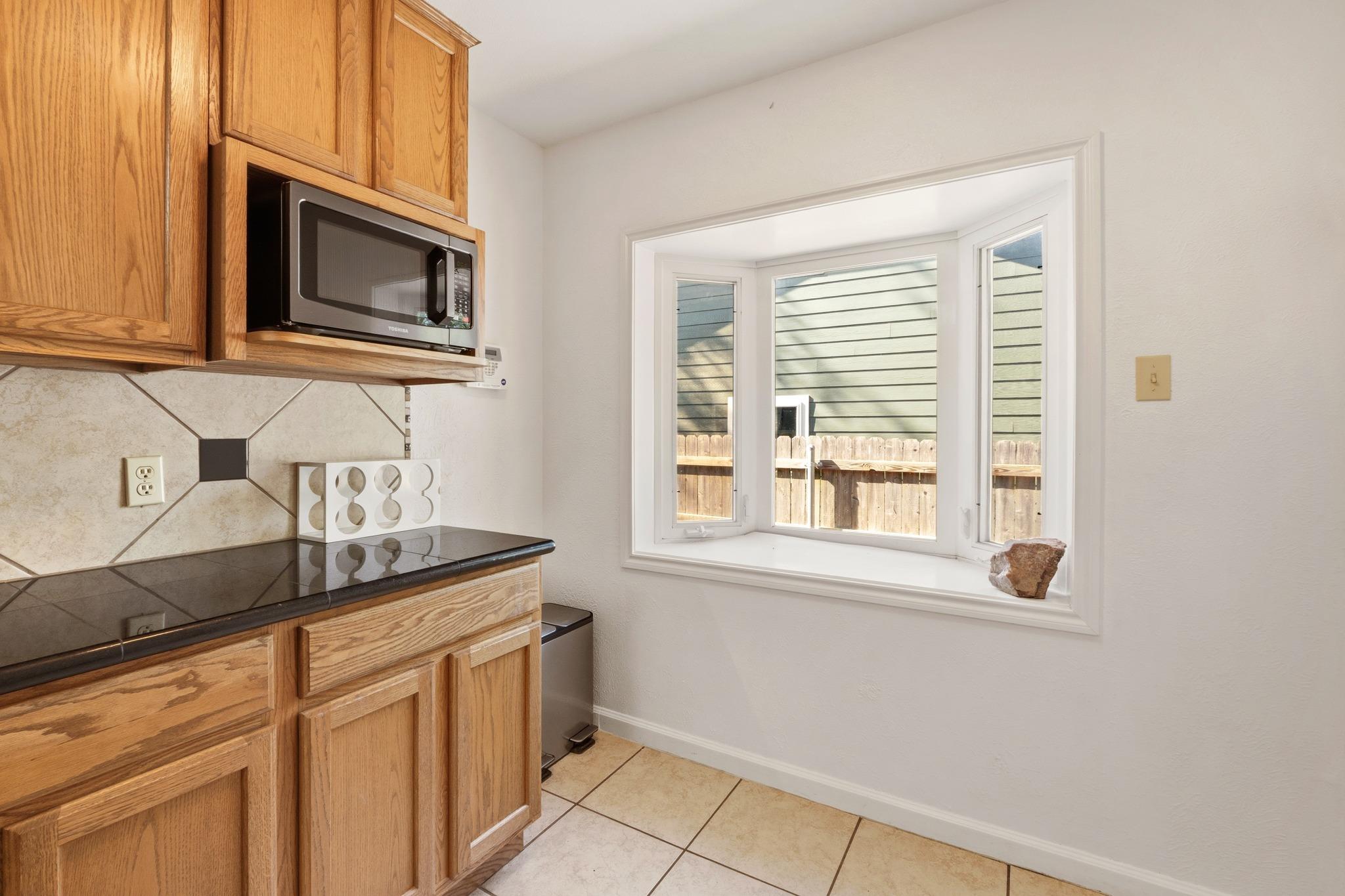 2603 Market Garden LN