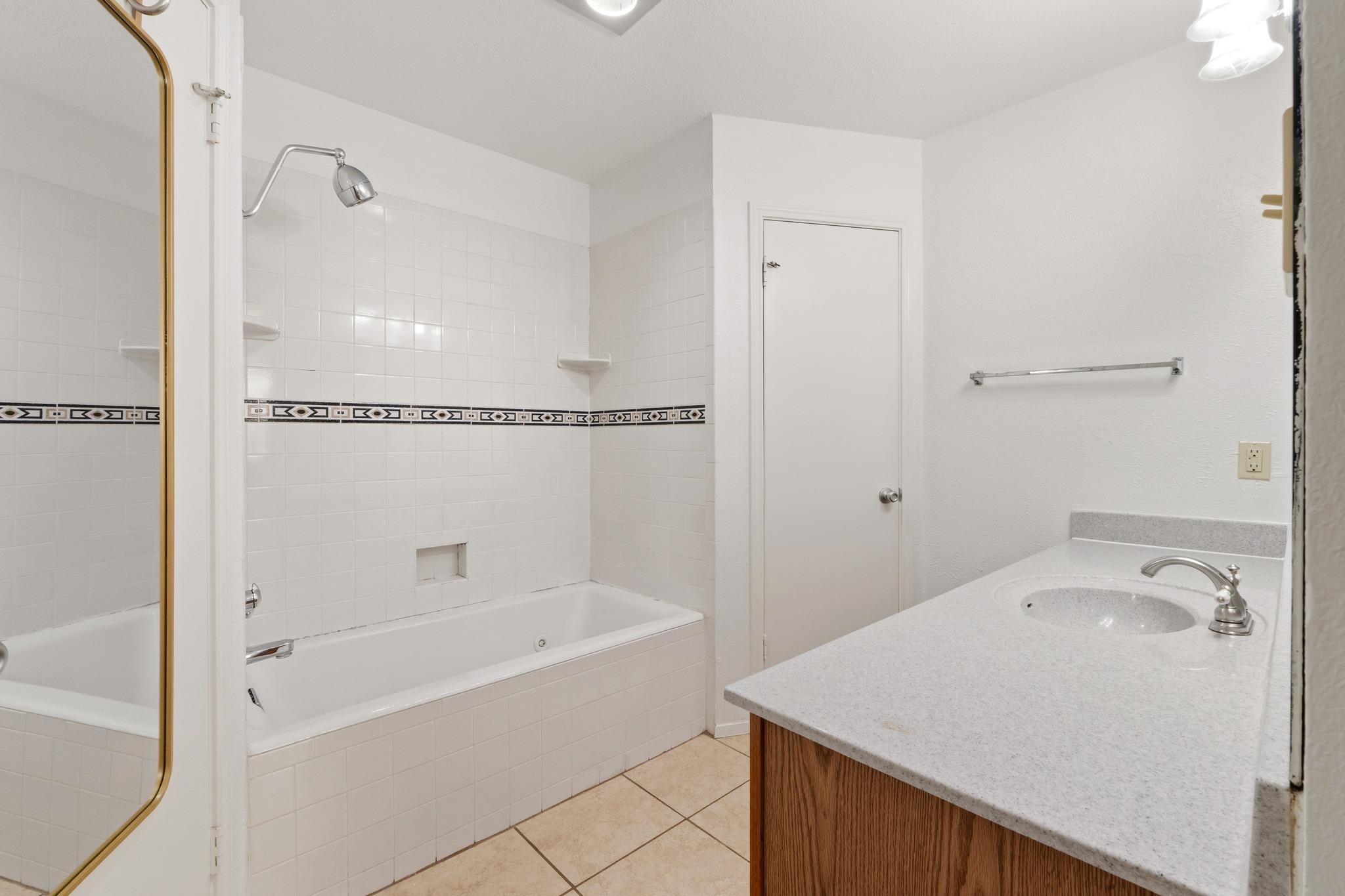 2603 Market Garden LN