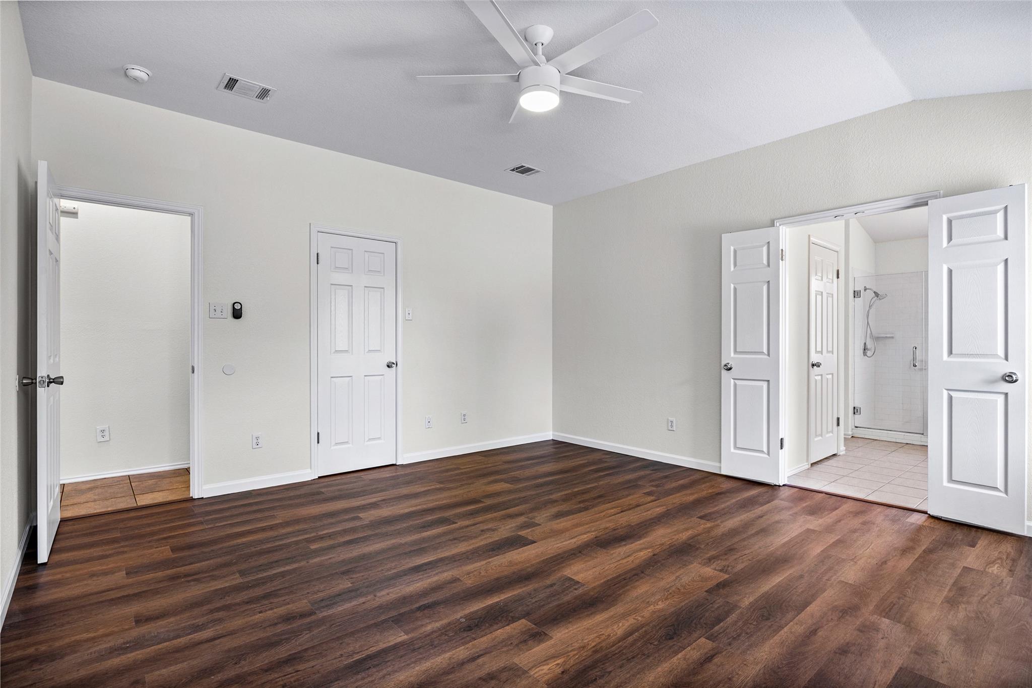 1408 Meghan DR