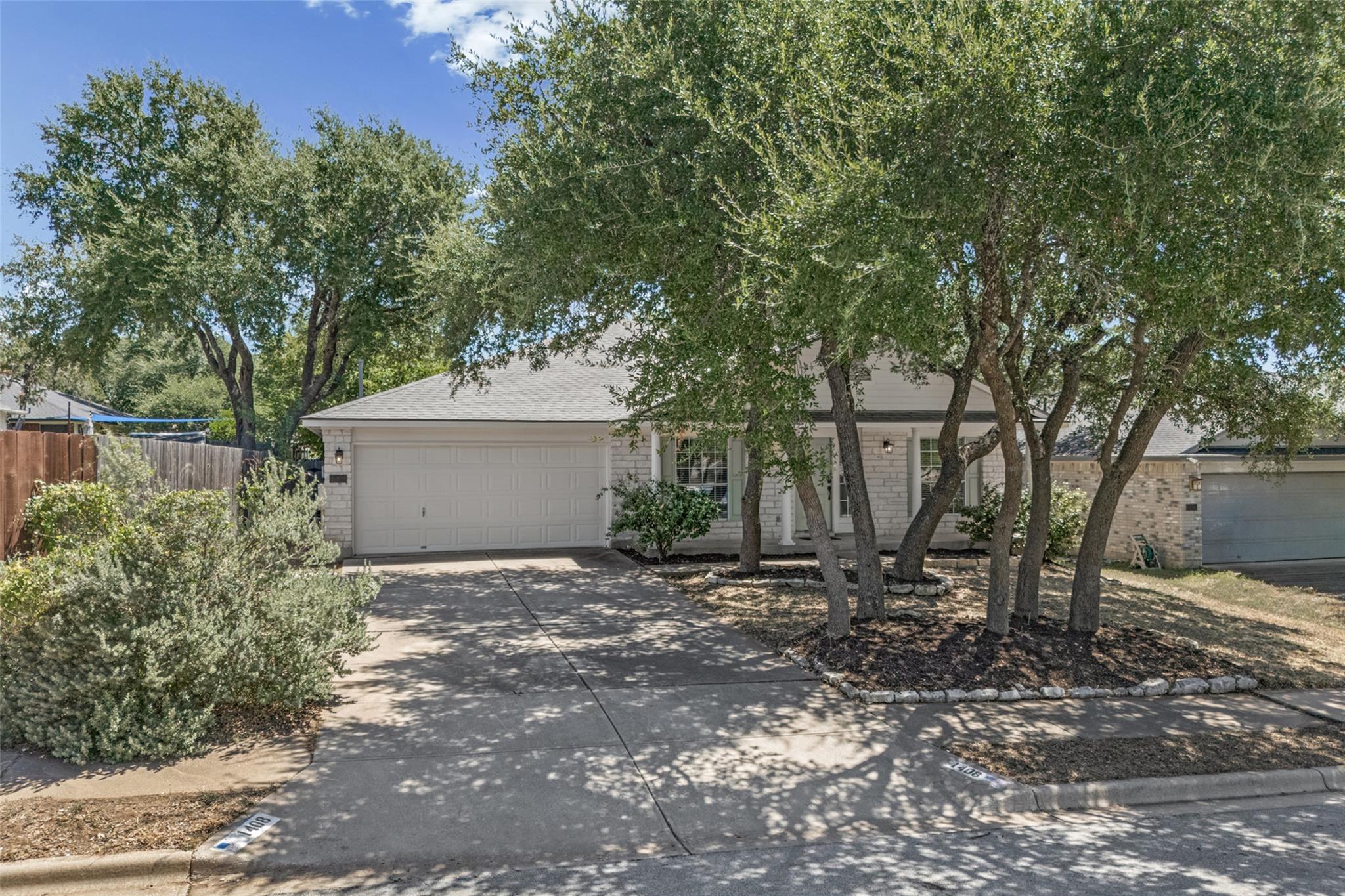 1408 Meghan DR