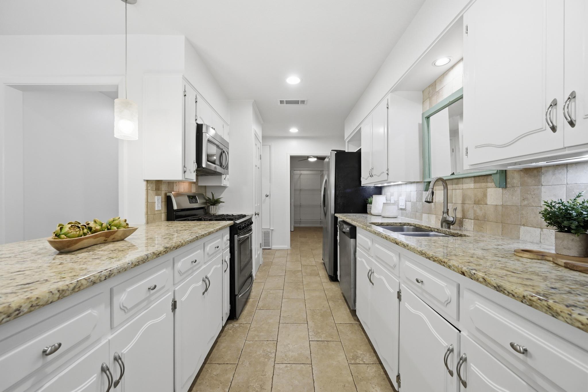 8503 Daleview DR