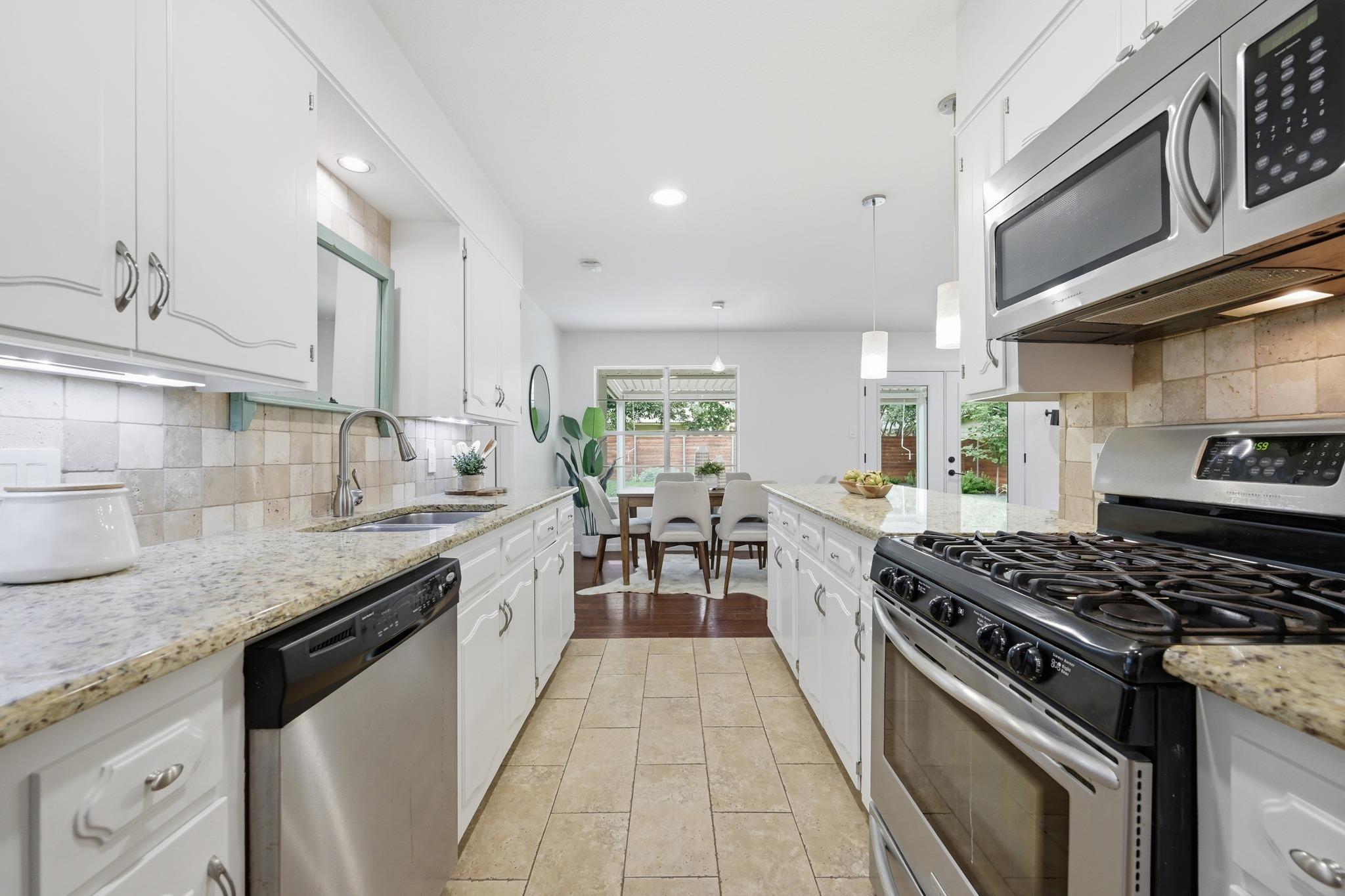 8503 Daleview DR