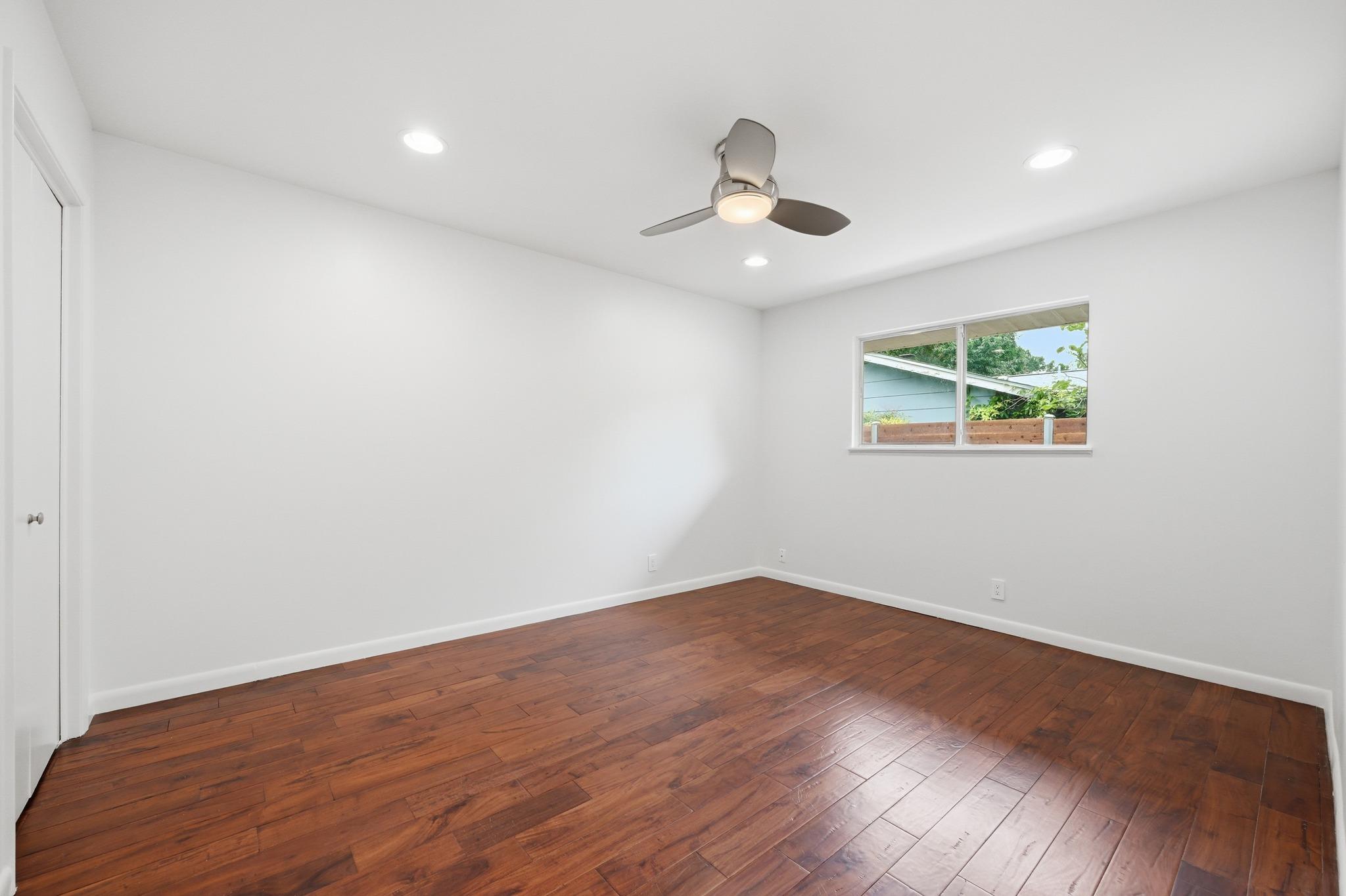 8503 Daleview DR