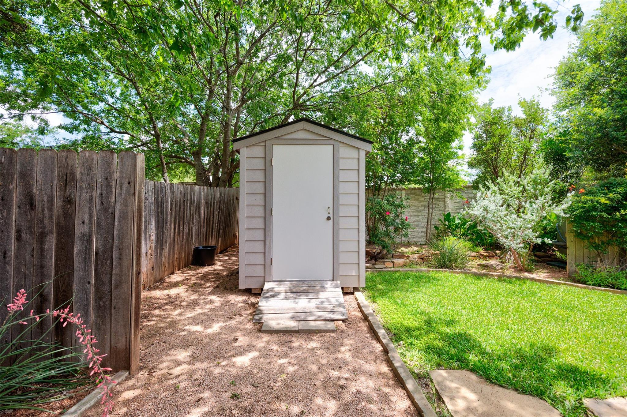 14513 Robert I Walker BLVD