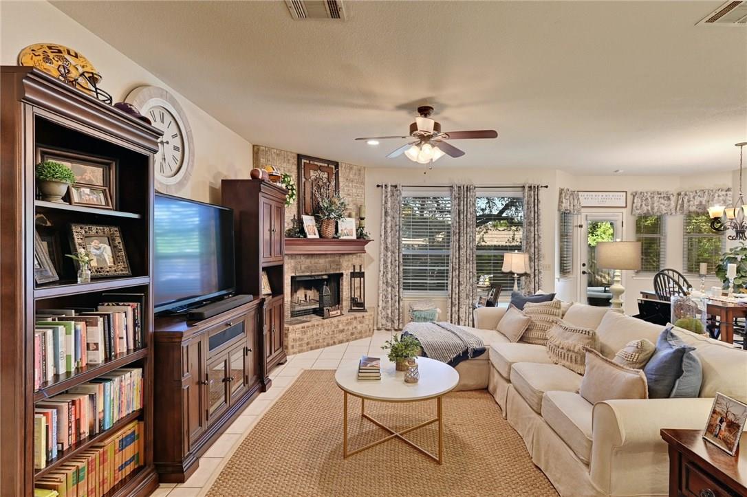 2508 Sonoma CV