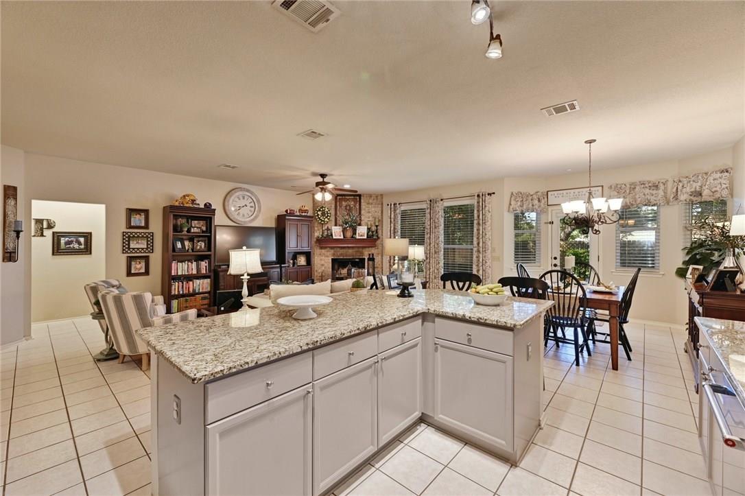 2508 Sonoma CV