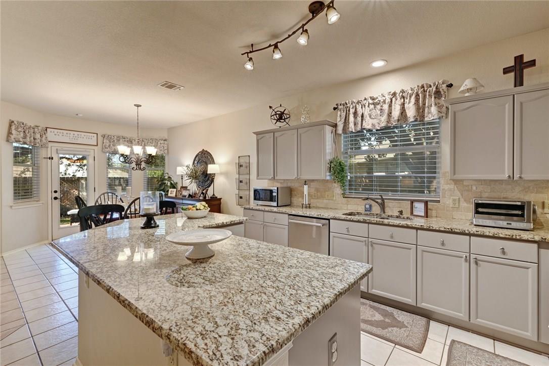 2508 Sonoma CV