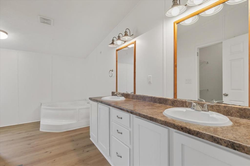 3063 County Road 484