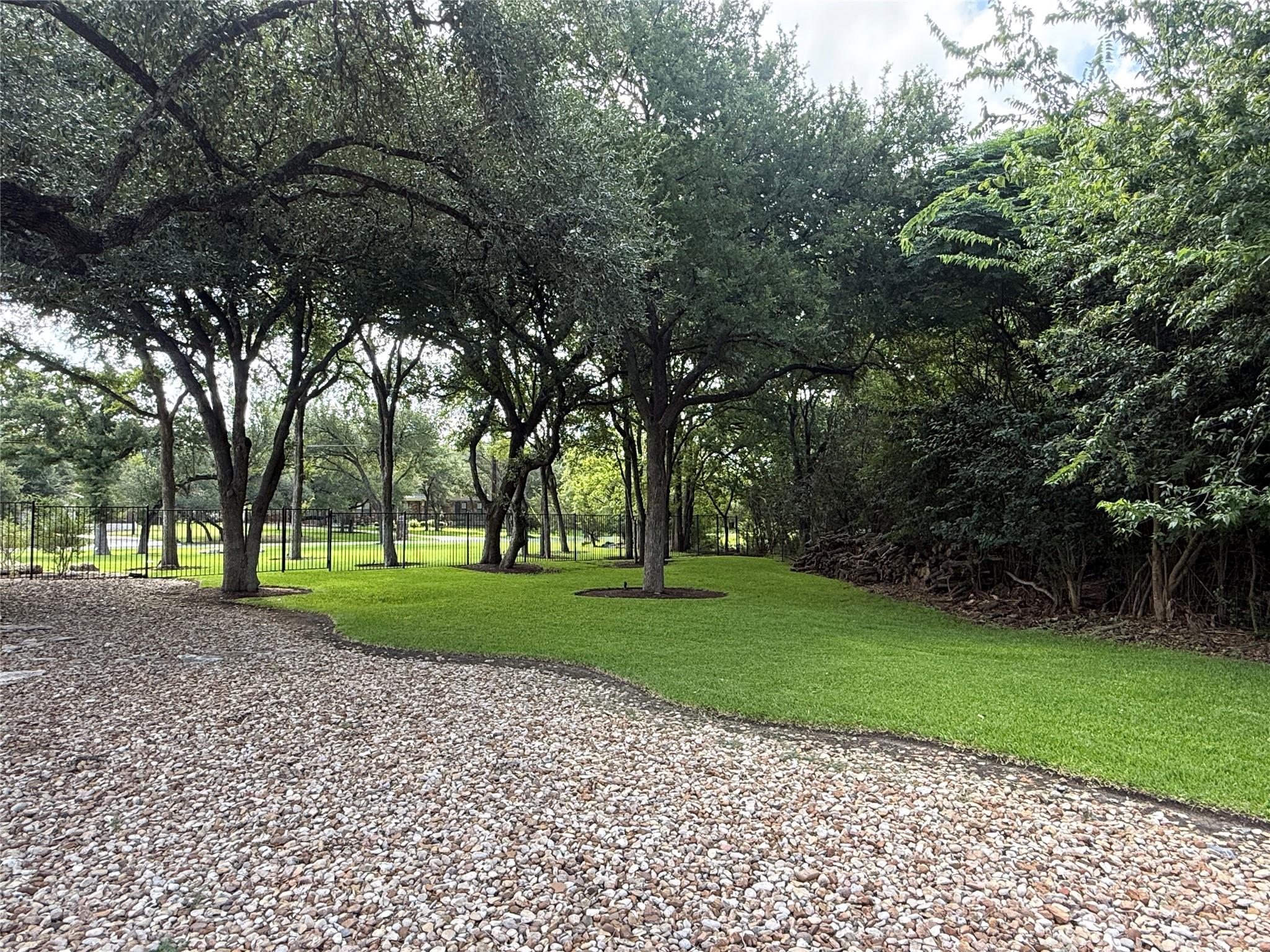 2308 Walsh DR