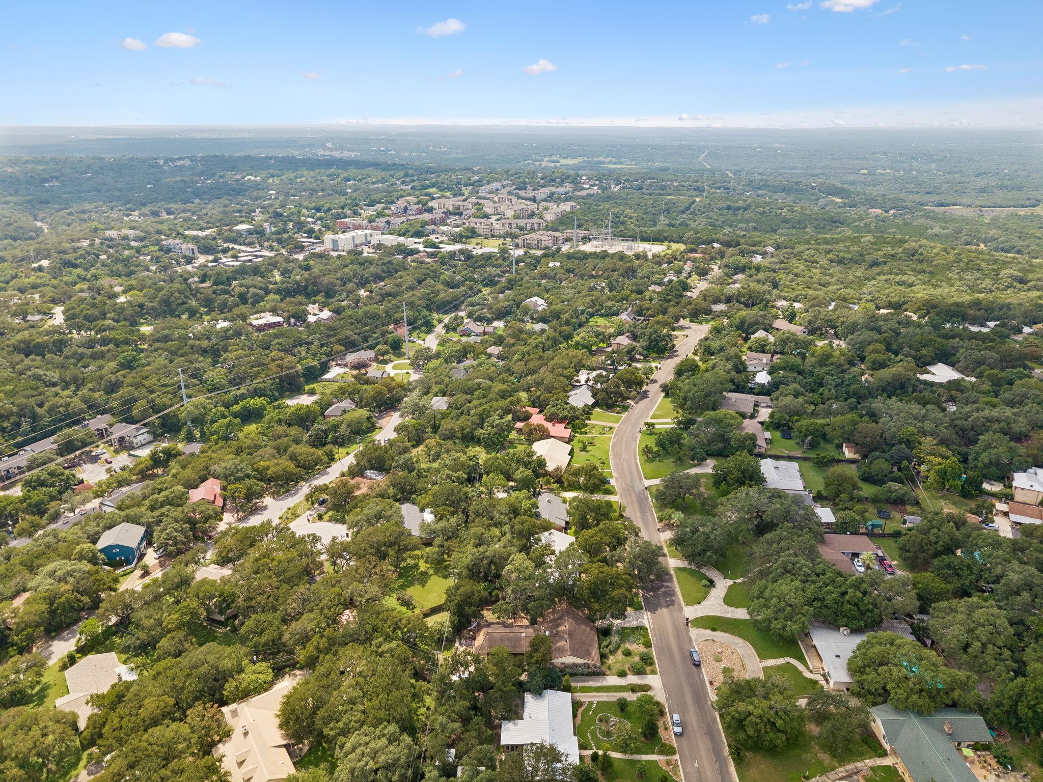 103 W Mimosa CIR
