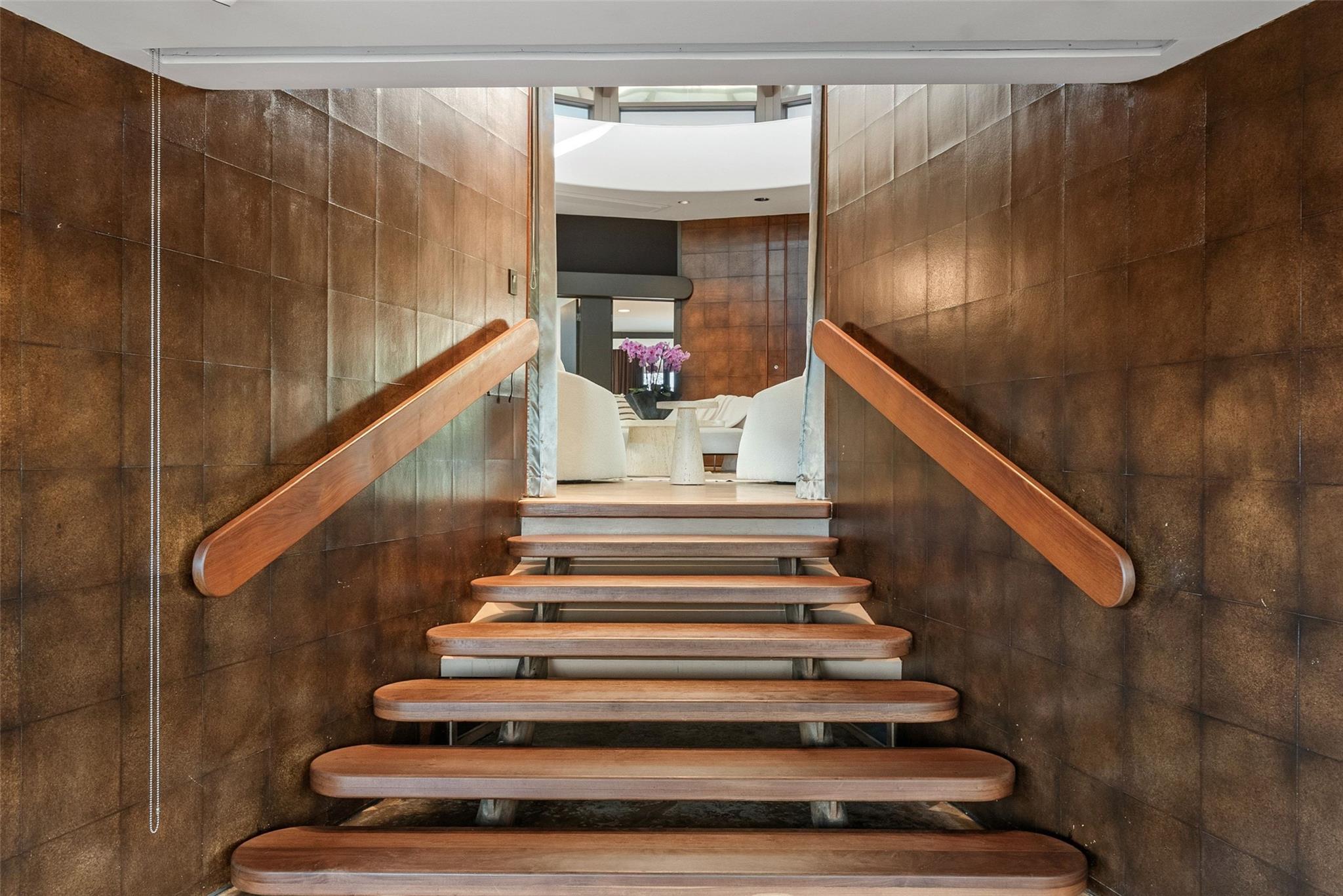 4002 Tyx Trail