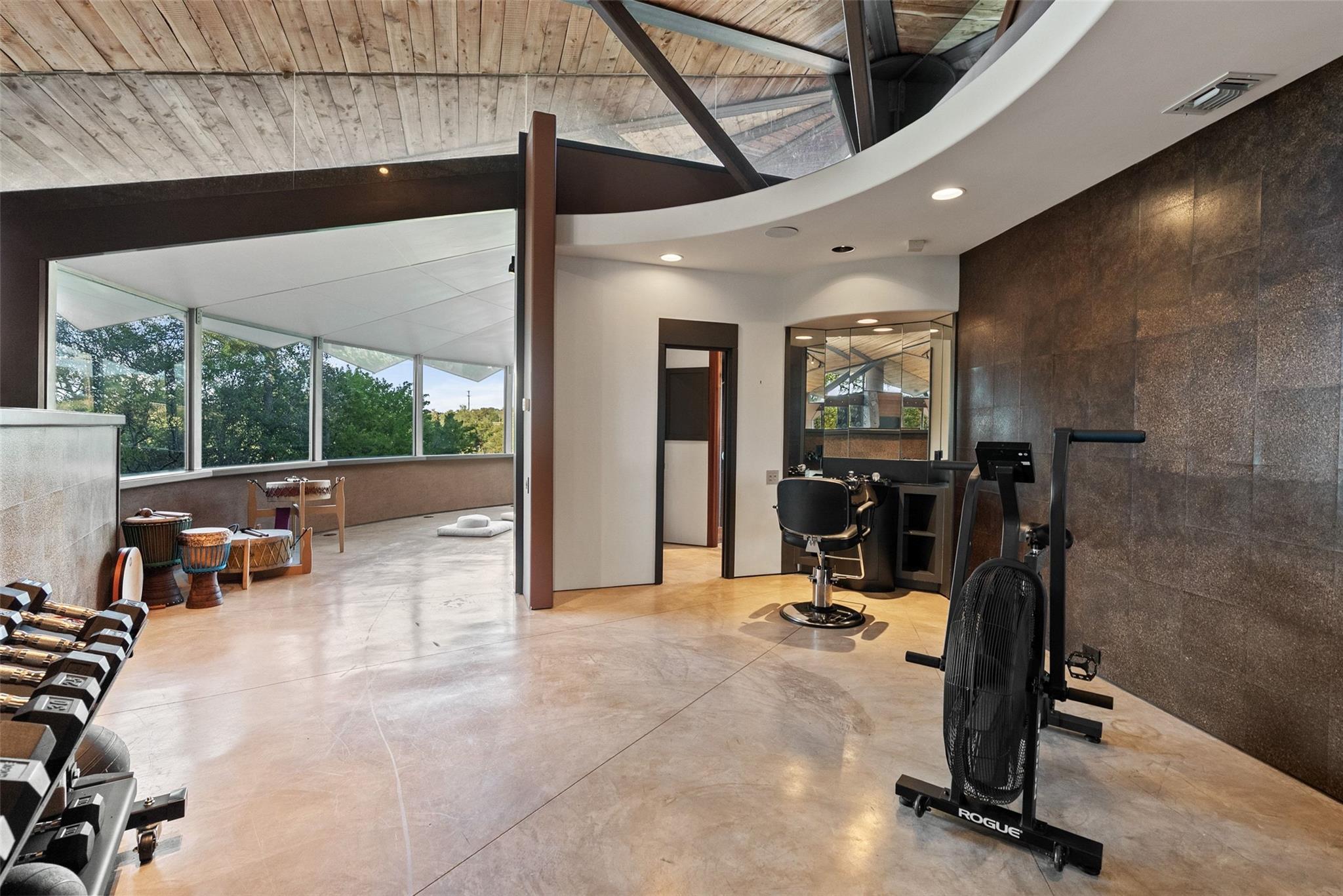 4002 Tyx Trail