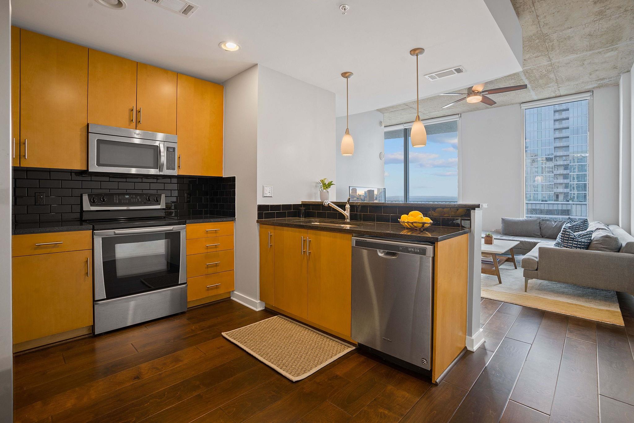 360 Nueces ST # 3608