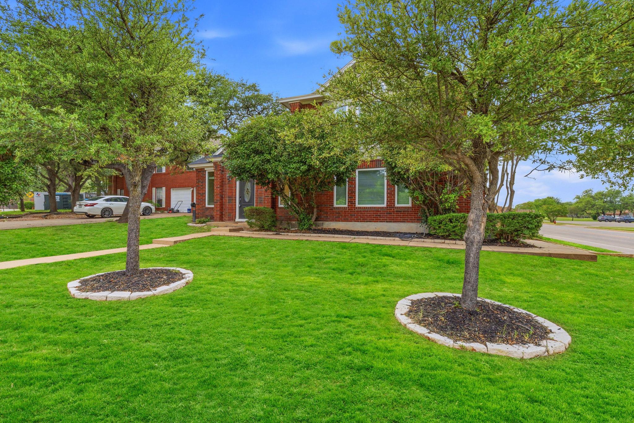 1201 Deer Grove DR