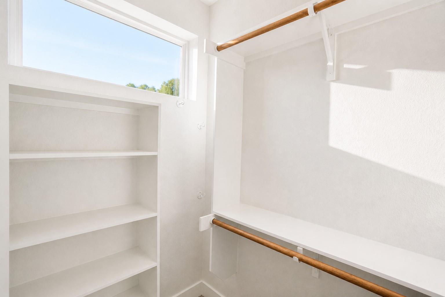 1123 Omega Ave # 1