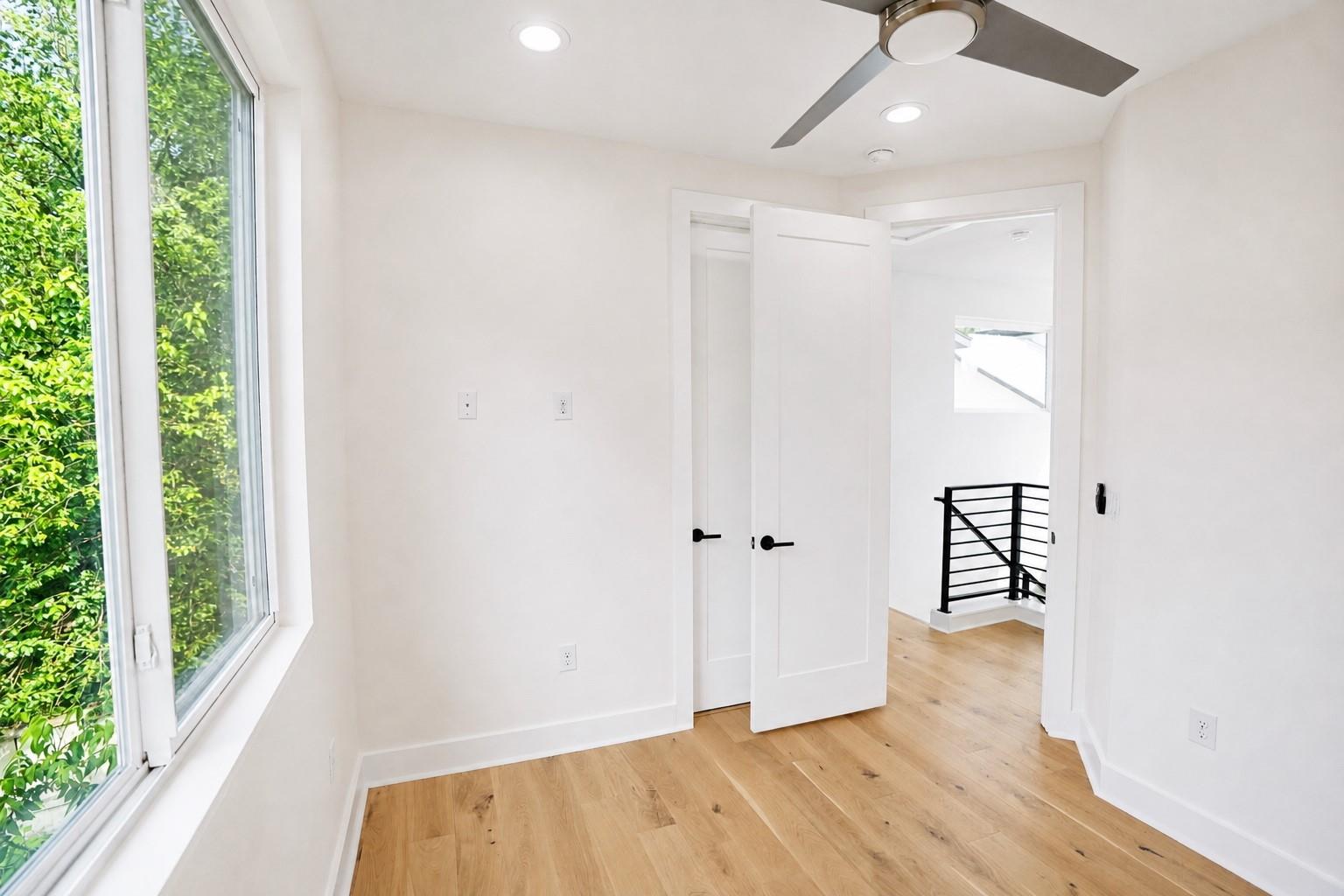 1123 Omega Ave # 1