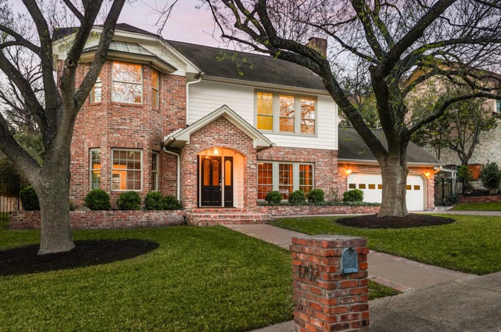 1702 Crested Butte DR