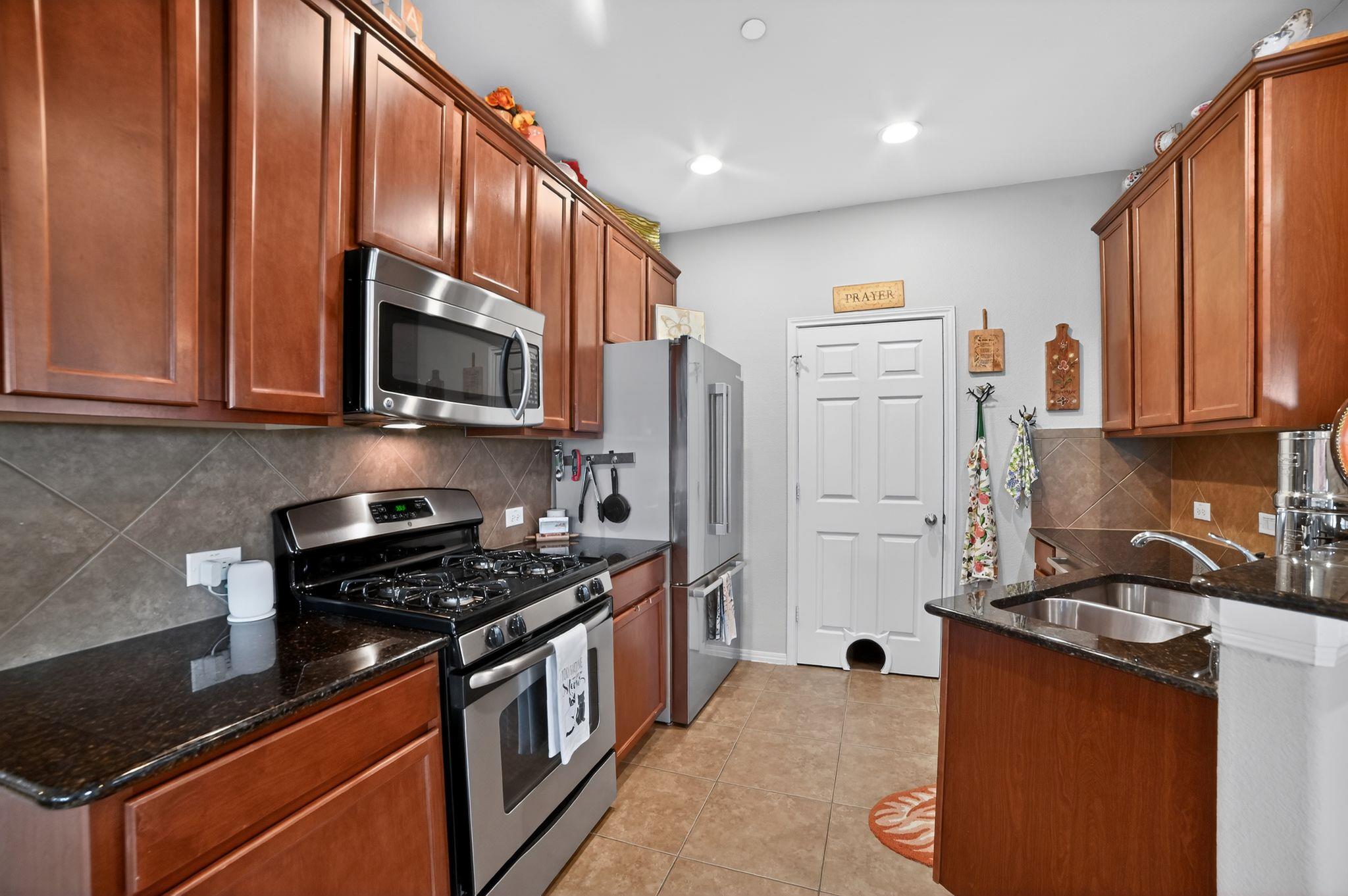 3101 Davis LN # 9101
