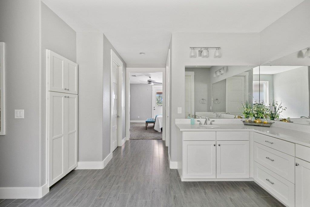 1051 Trailhead CIR