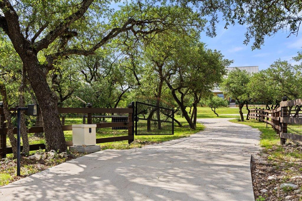 1051 Trailhead CIR