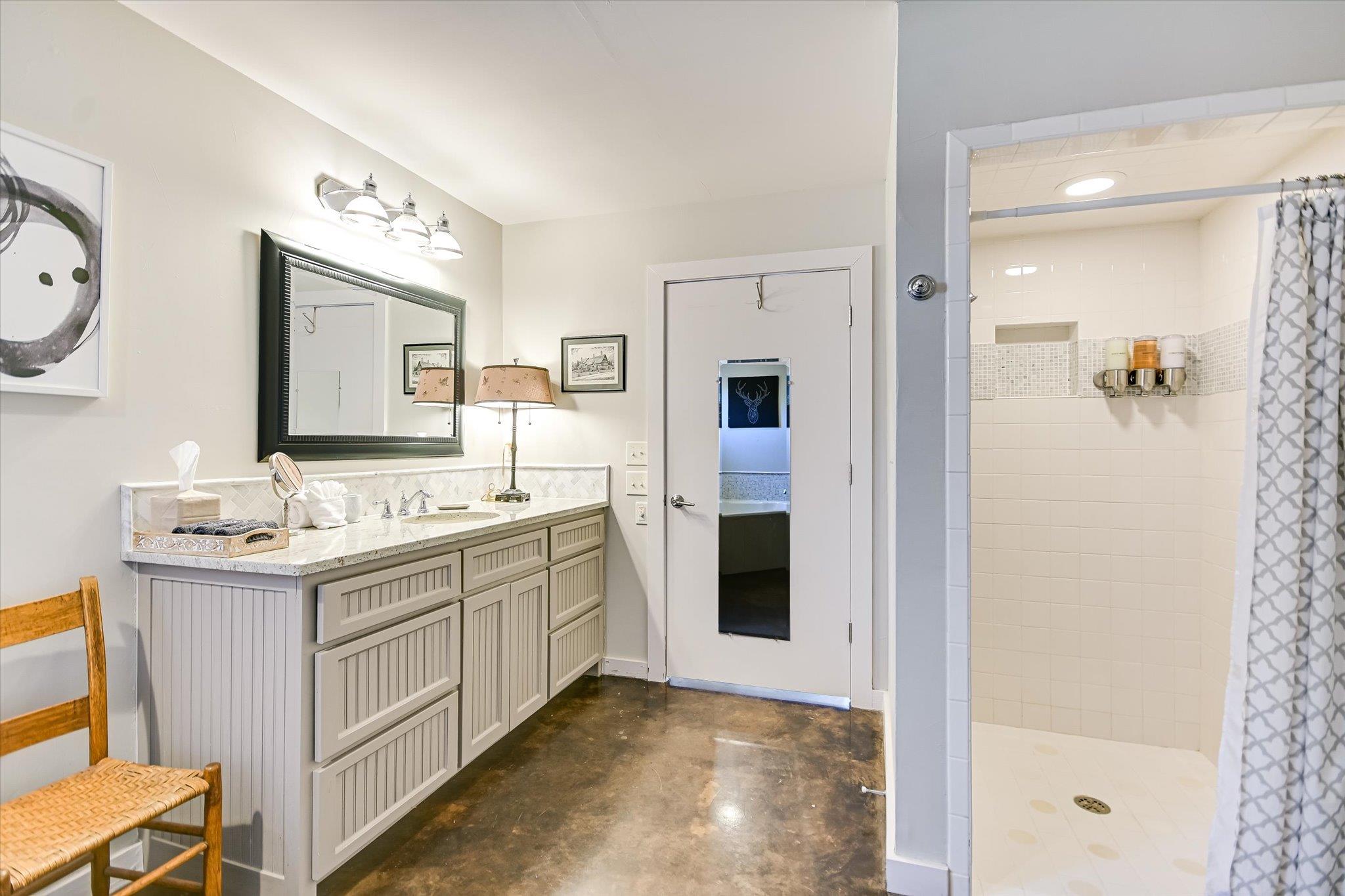 300 MILL RACE LN # 4